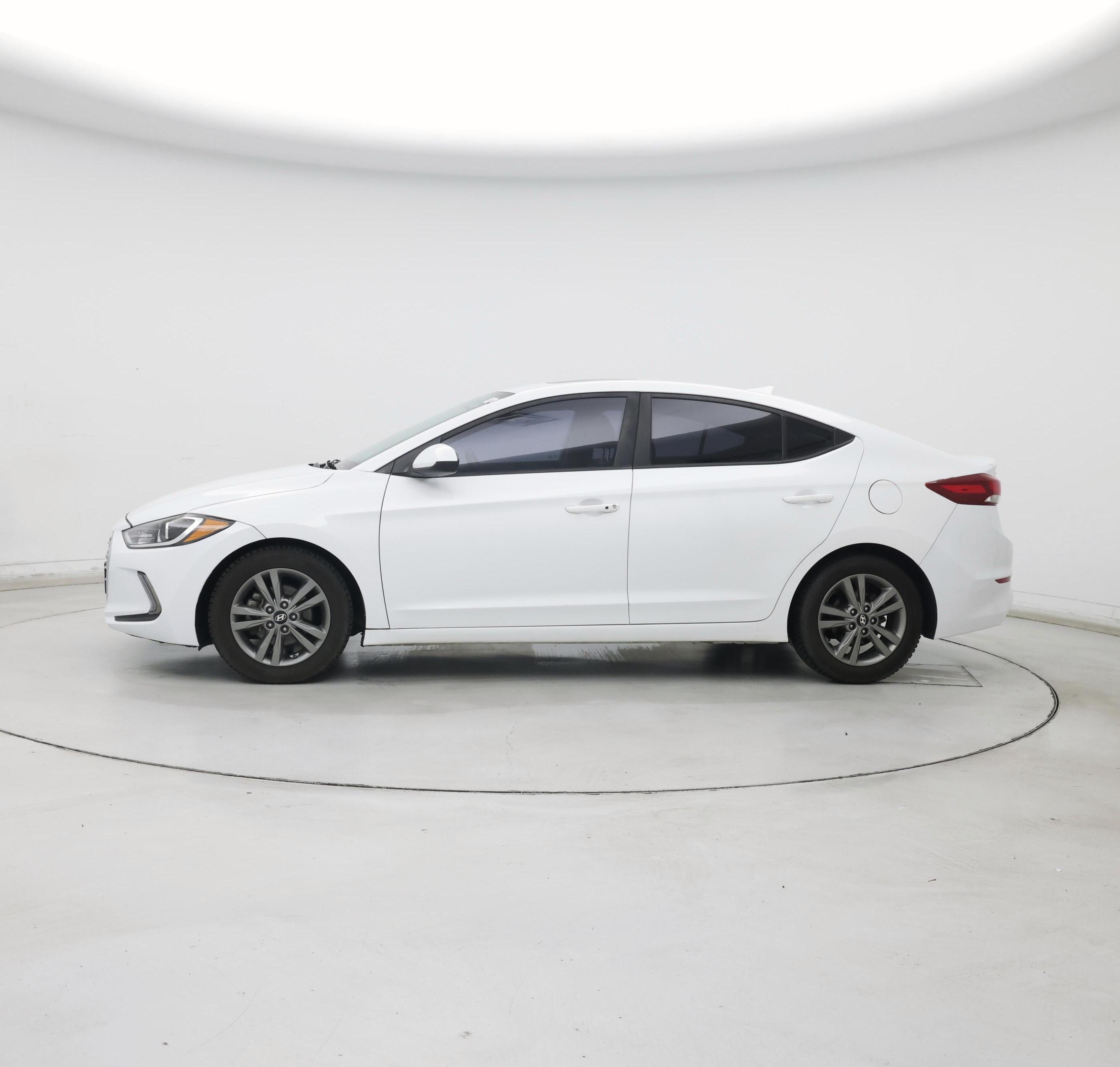 Thumbnail: 2018 Hyundai Elantra - 3