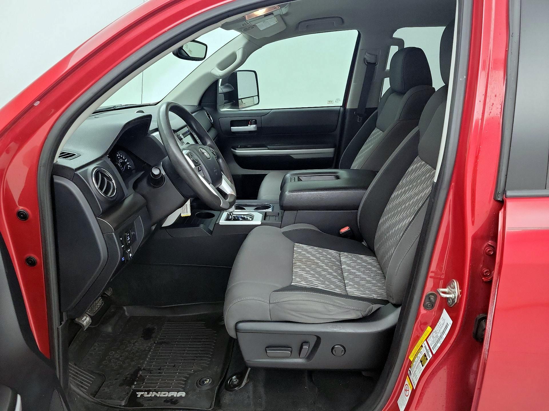 Thumbnail: 2019 Toyota Tundra - 11