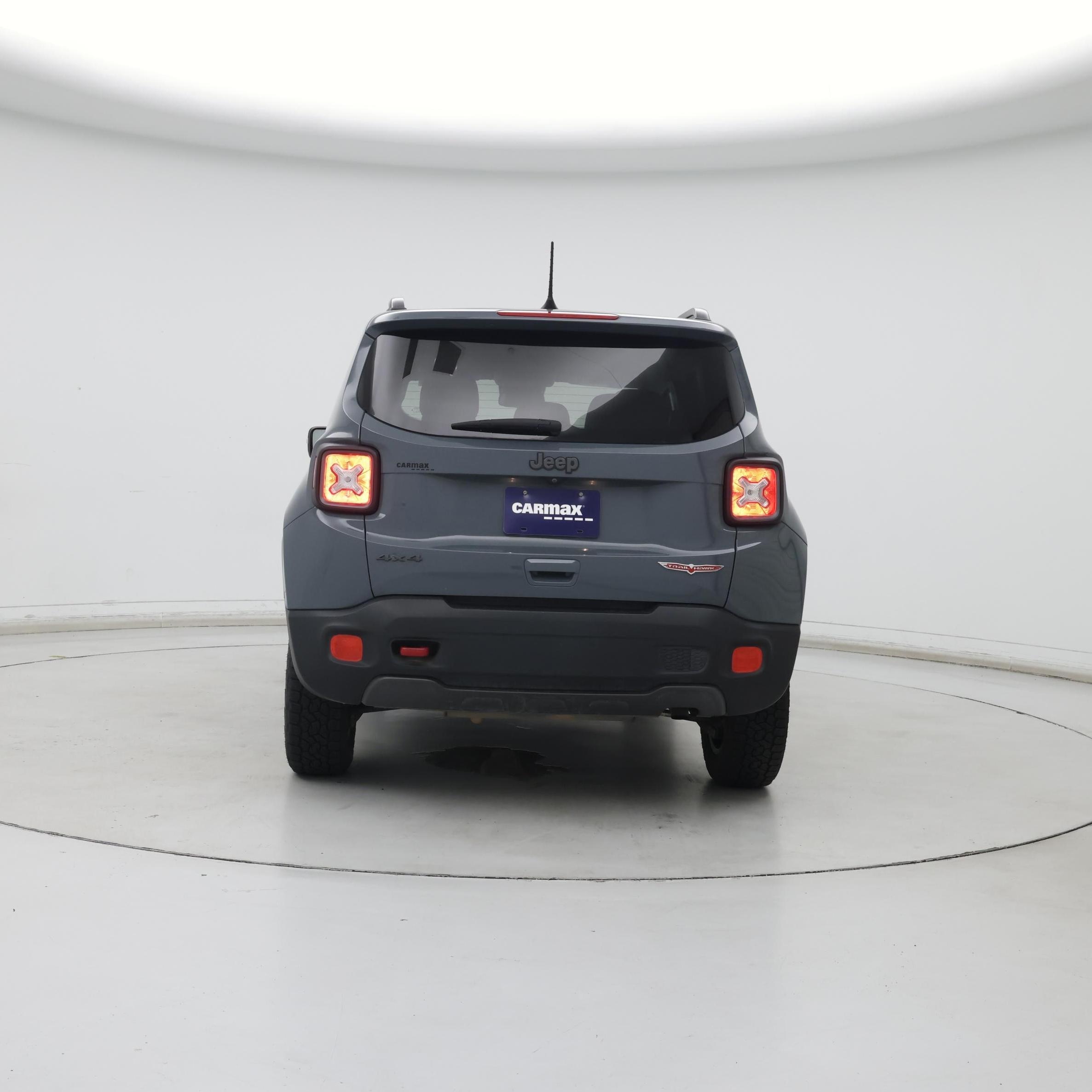Thumbnail: 2018 Jeep Renegade - 6