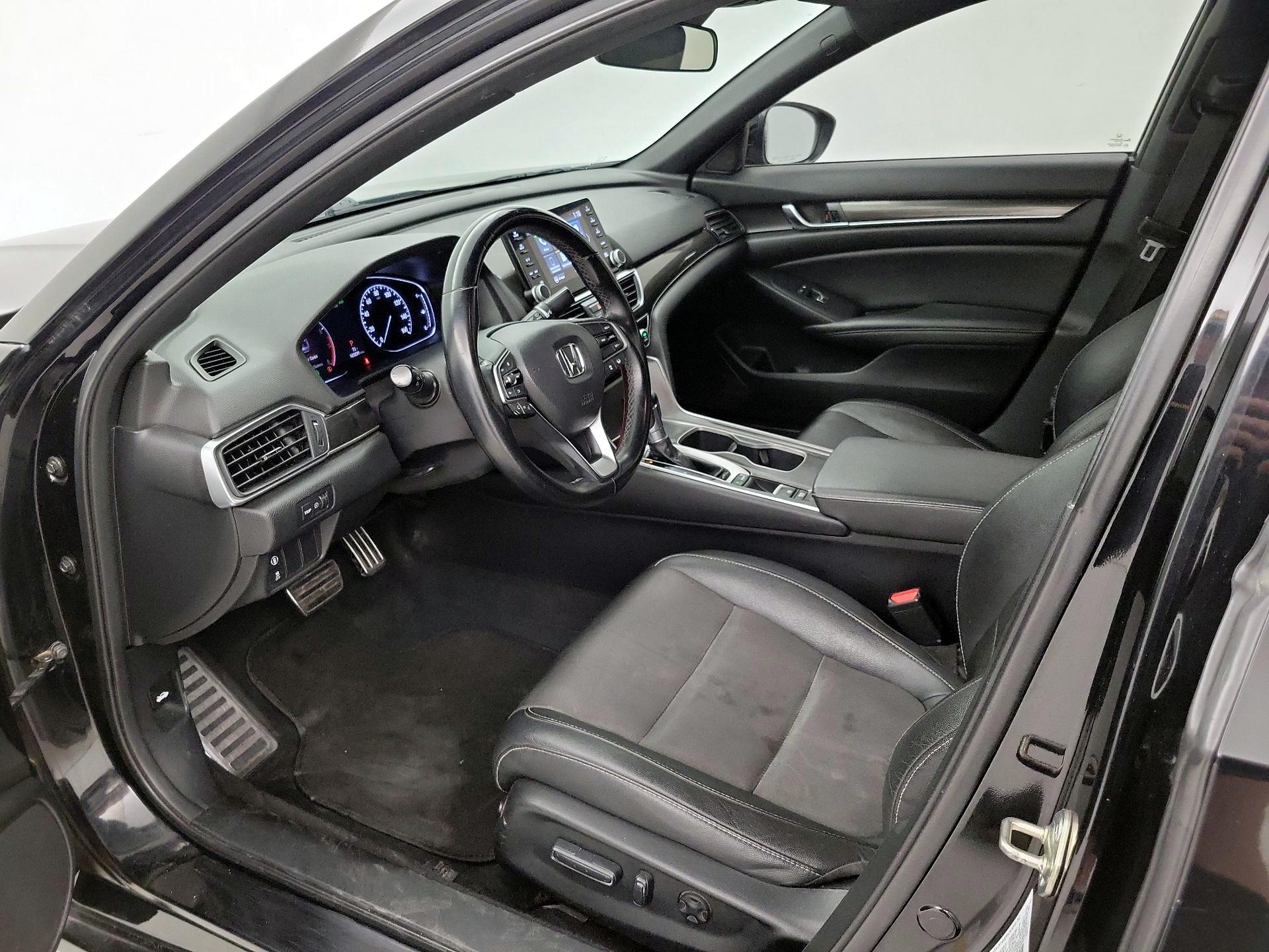 Thumbnail: 2019 Honda Accord - 11