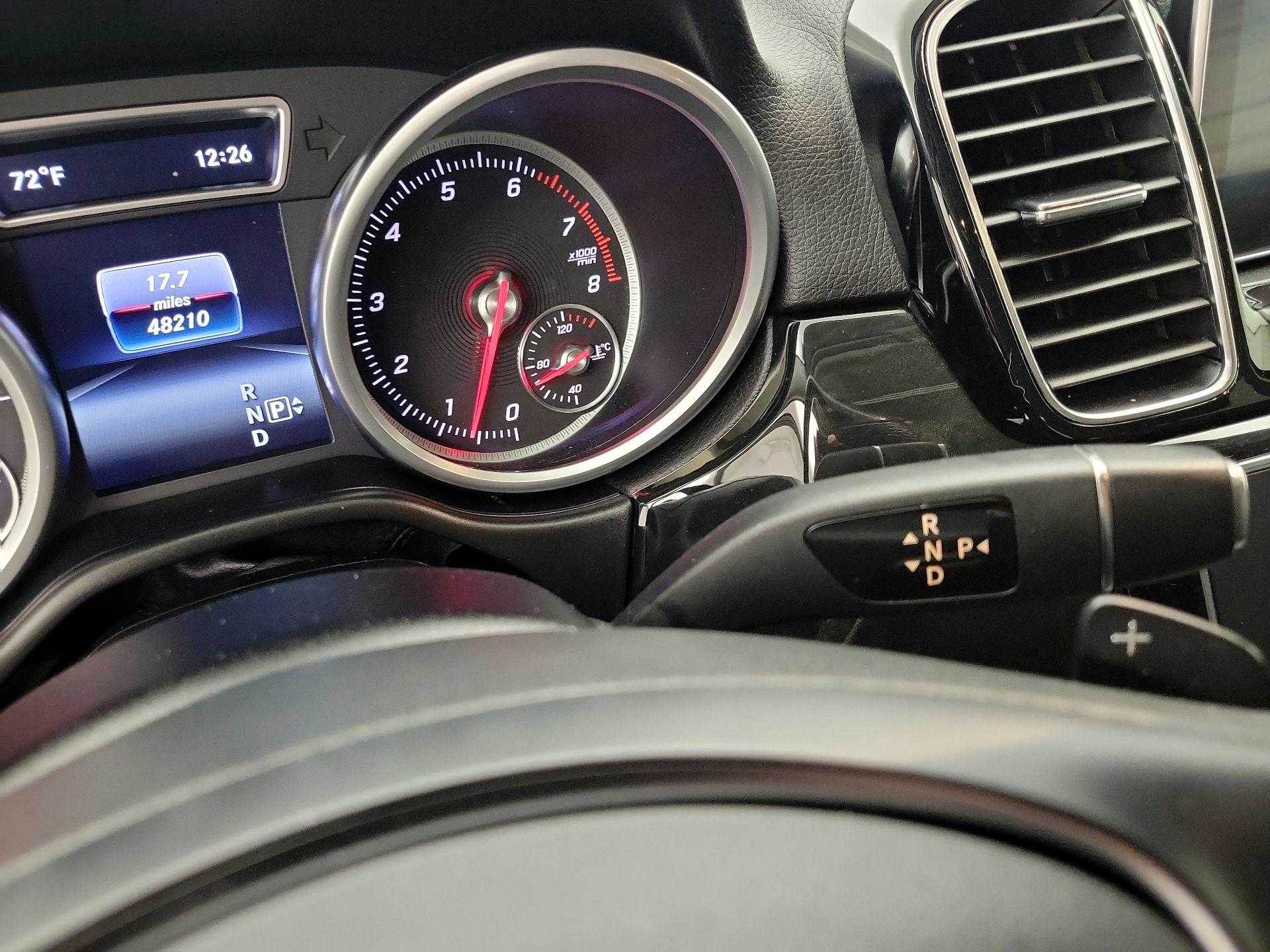 Thumbnail: 2016 Mercedes-Benz GLE - 18