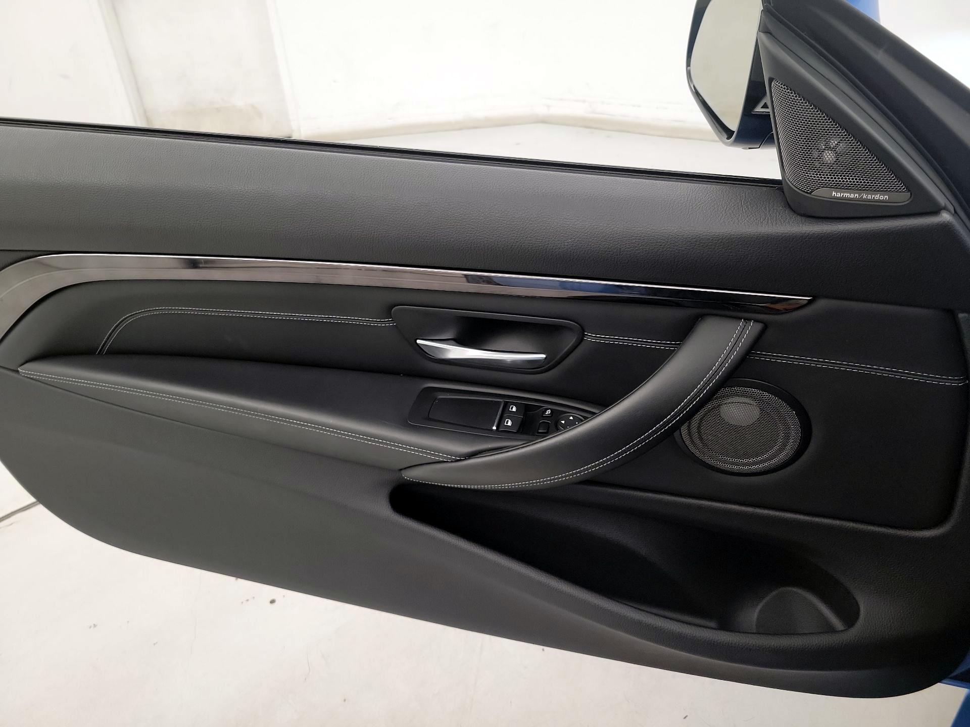 Thumbnail: 2019 BMW M4 - 12