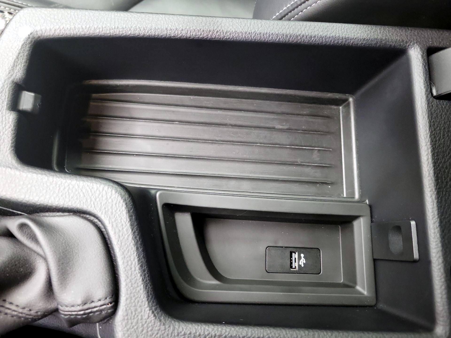 Thumbnail: 2019 BMW M4 - 19