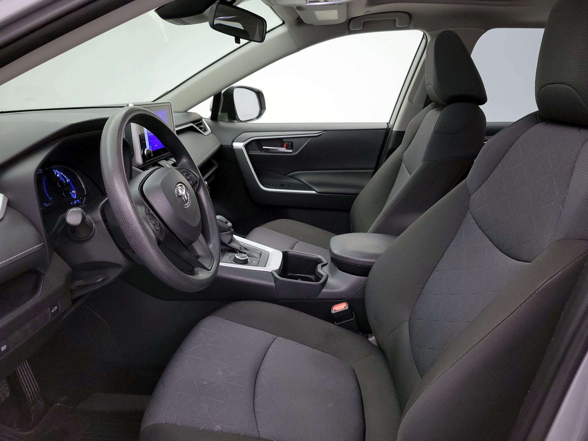 Thumbnail: 2024 Toyota RAV4 - 11
