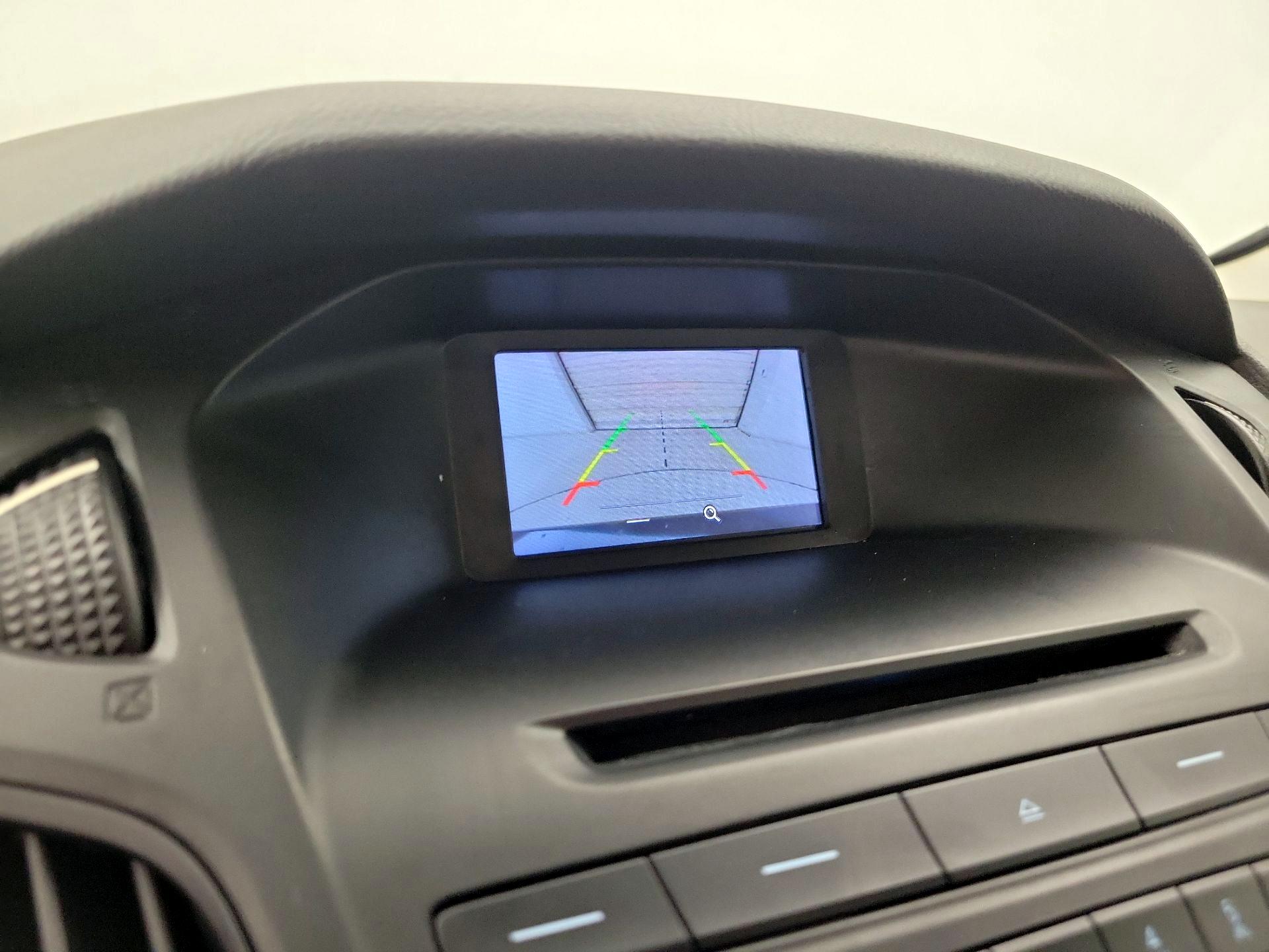 Thumbnail: 2016 Ford Focus - 14