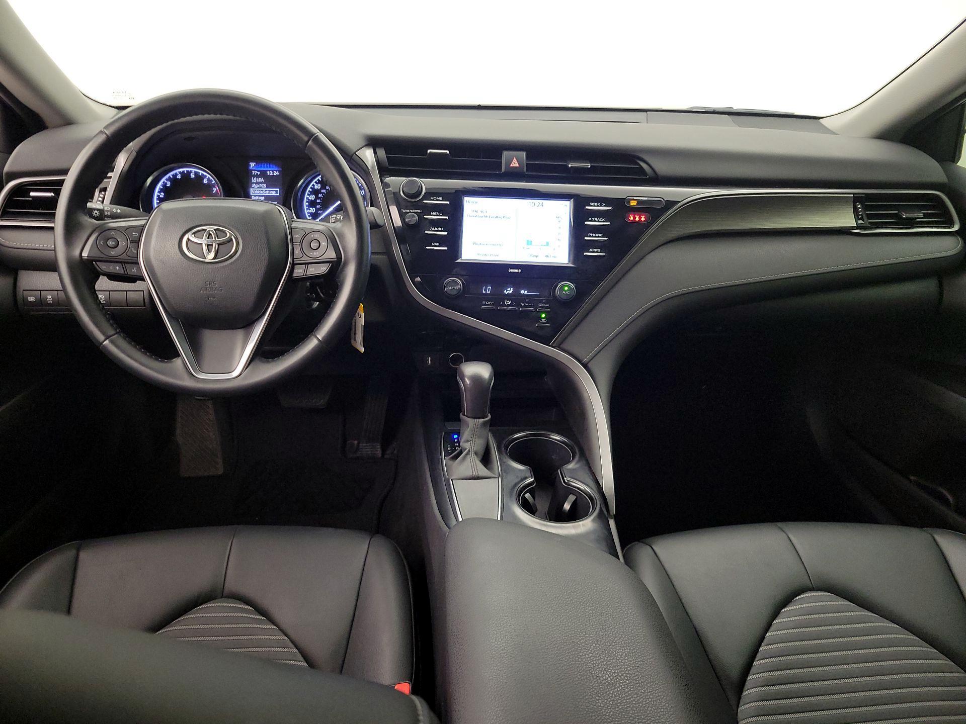 Thumbnail: 2020 Toyota Camry - 9