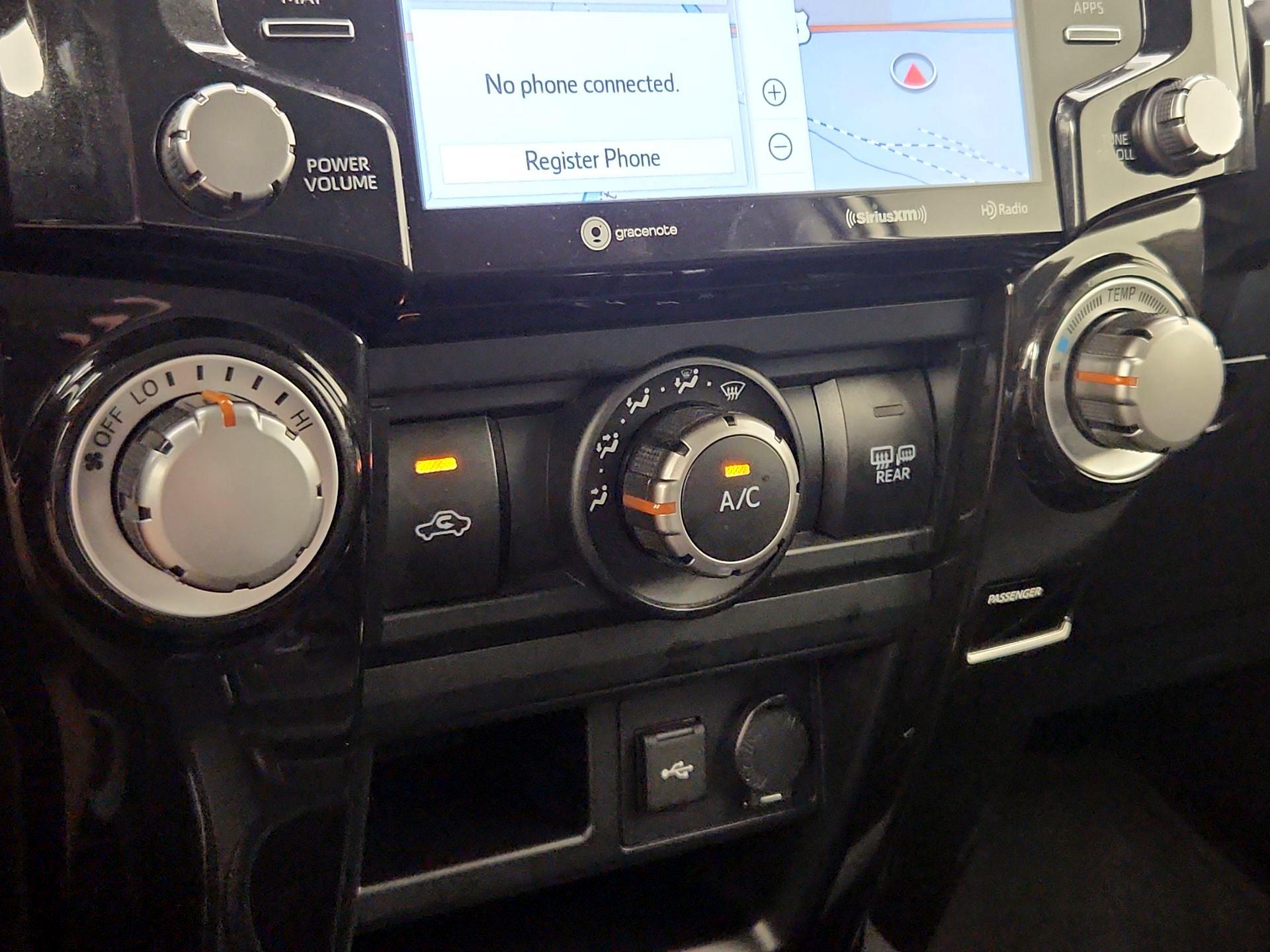 Thumbnail: 2024 Toyota 4Runner - 17