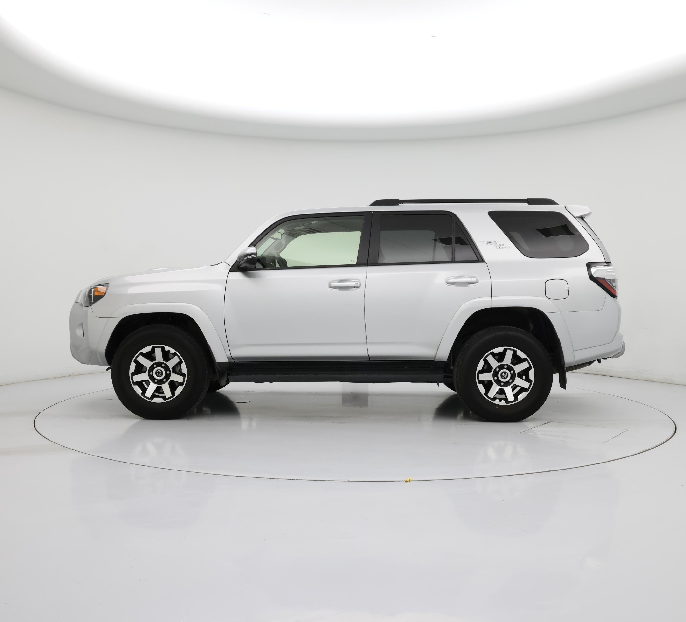 Thumbnail: 2024 Toyota 4Runner - 3