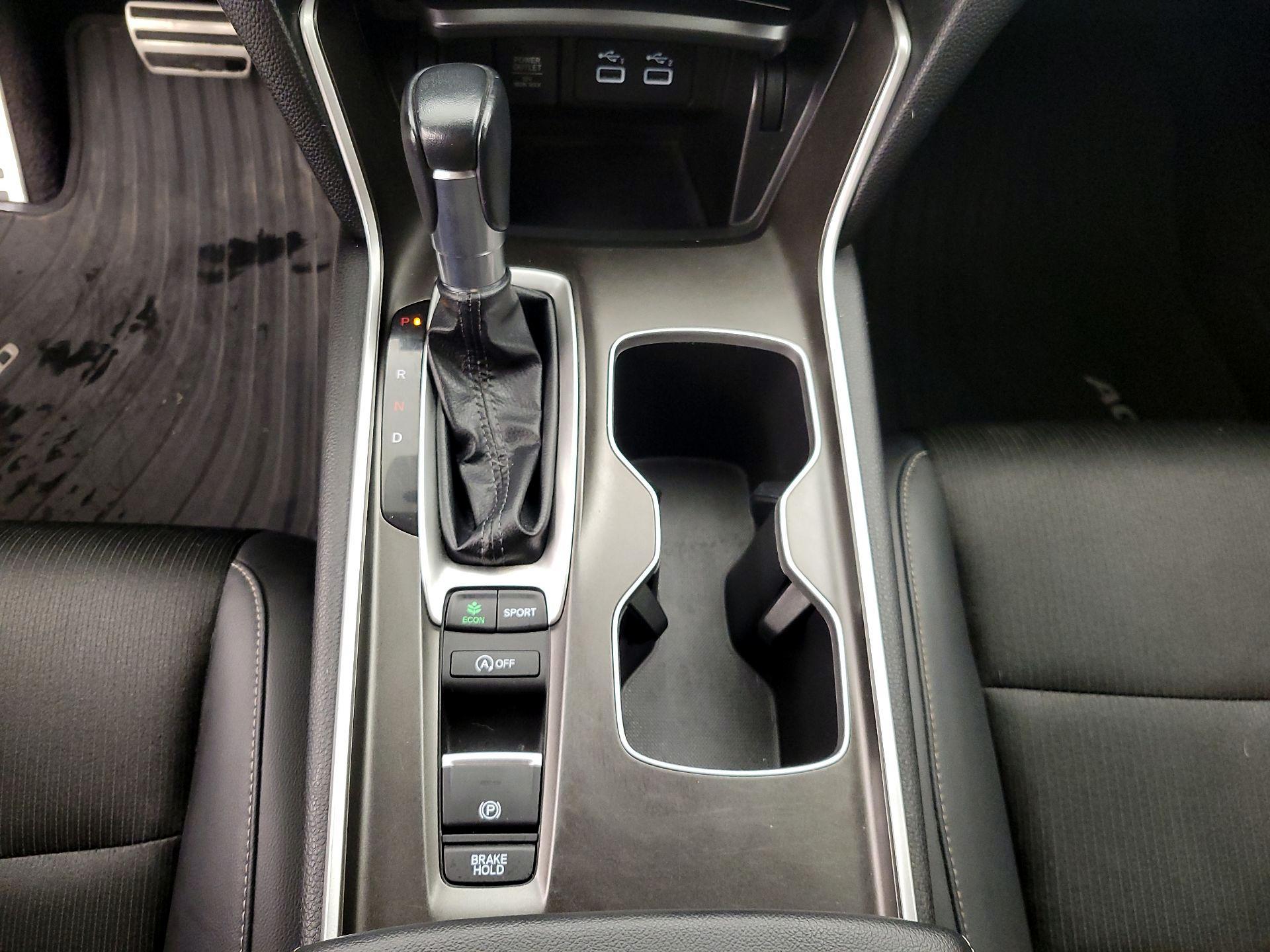 Thumbnail: 2022 Honda Accord - 17