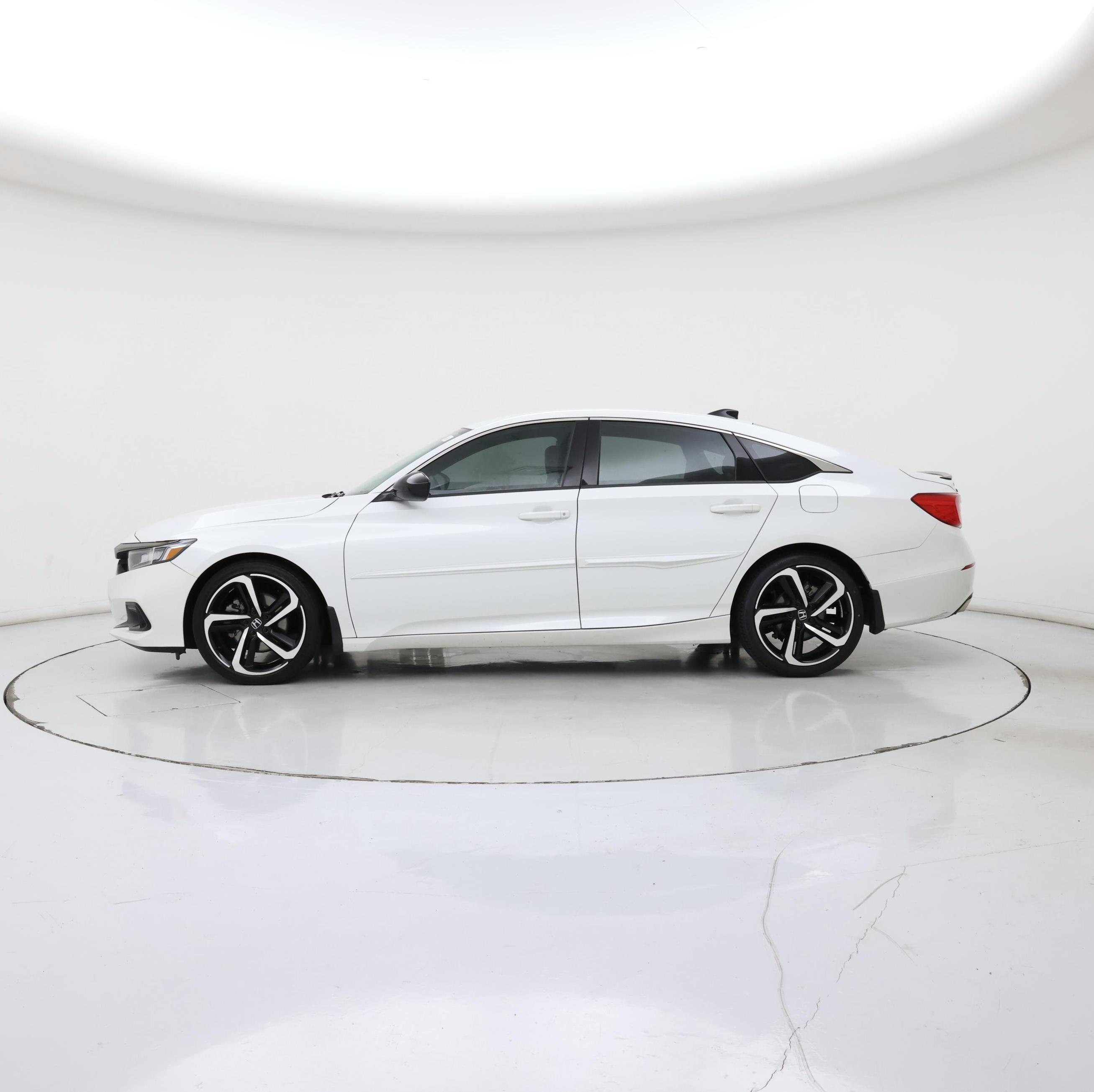 Thumbnail: 2022 Honda Accord - 3