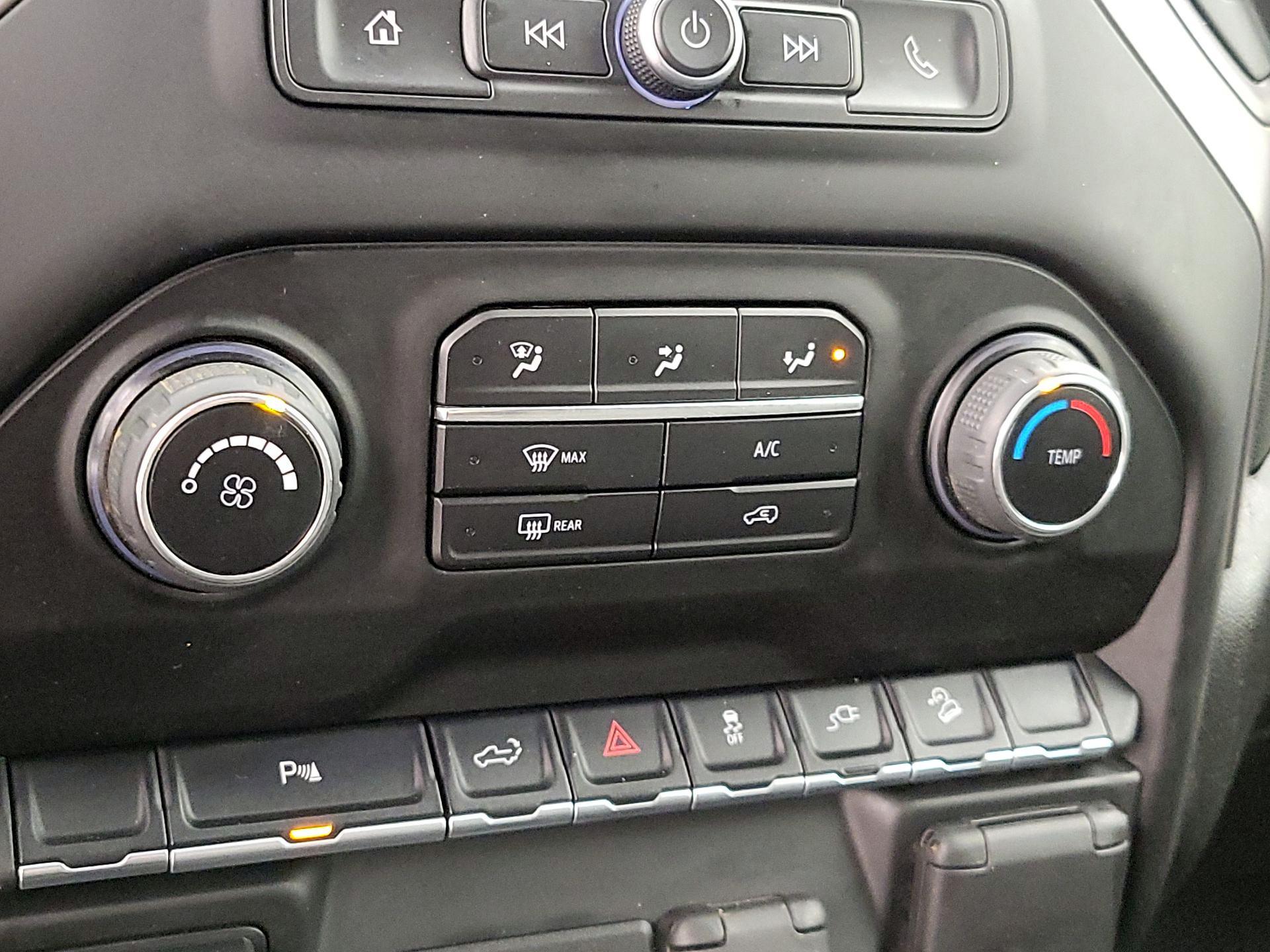 Thumbnail: 2023 Chevrolet Silverado 2500 - 16