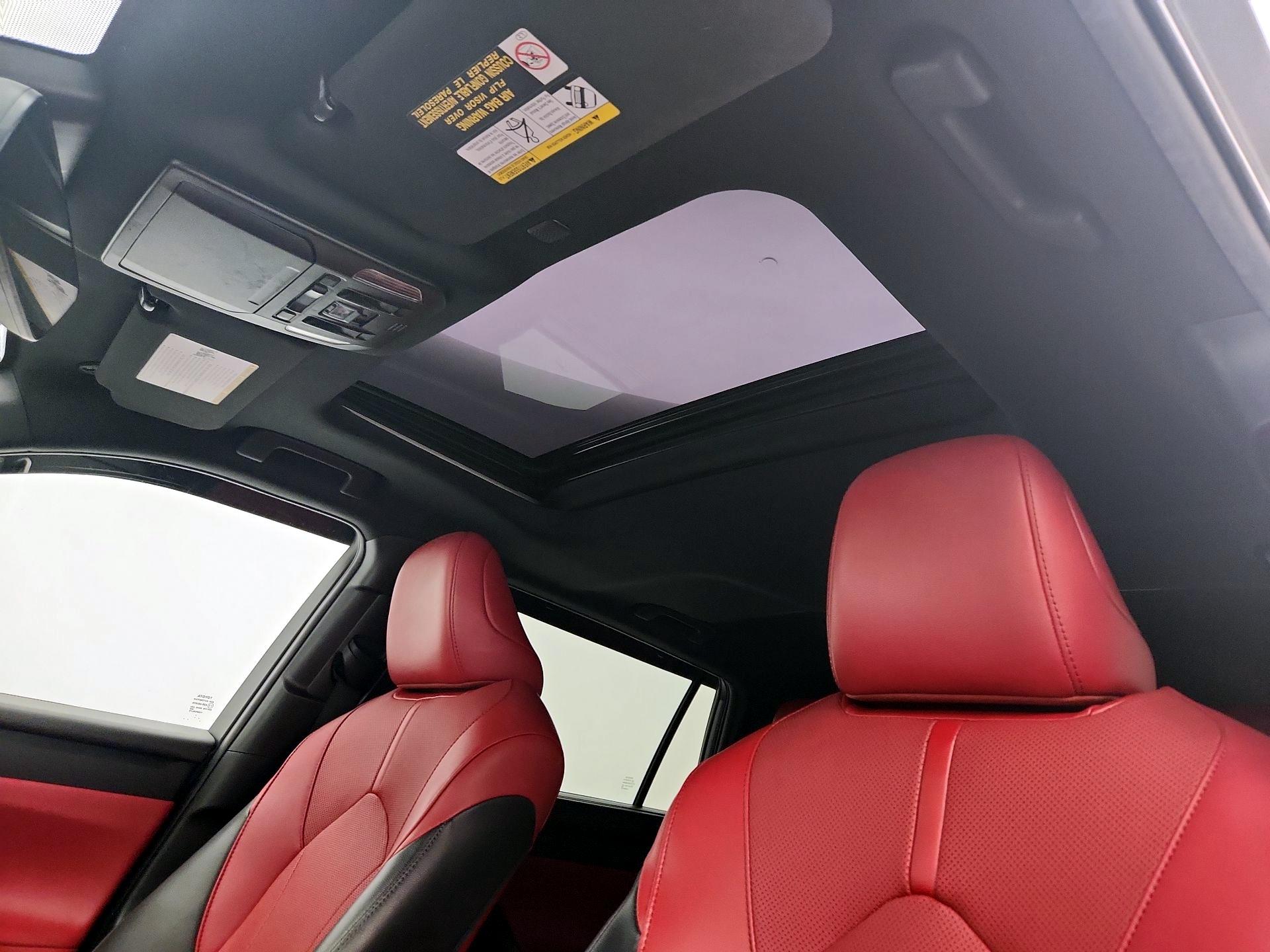 Thumbnail: 2022 Toyota Highlander - 20