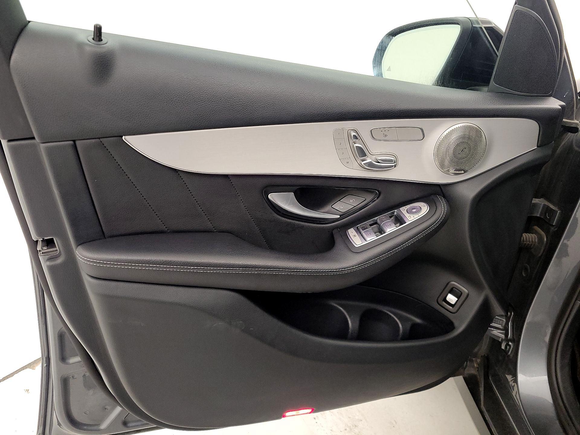 Thumbnail: 2021 Mercedes-Benz GLC - 12