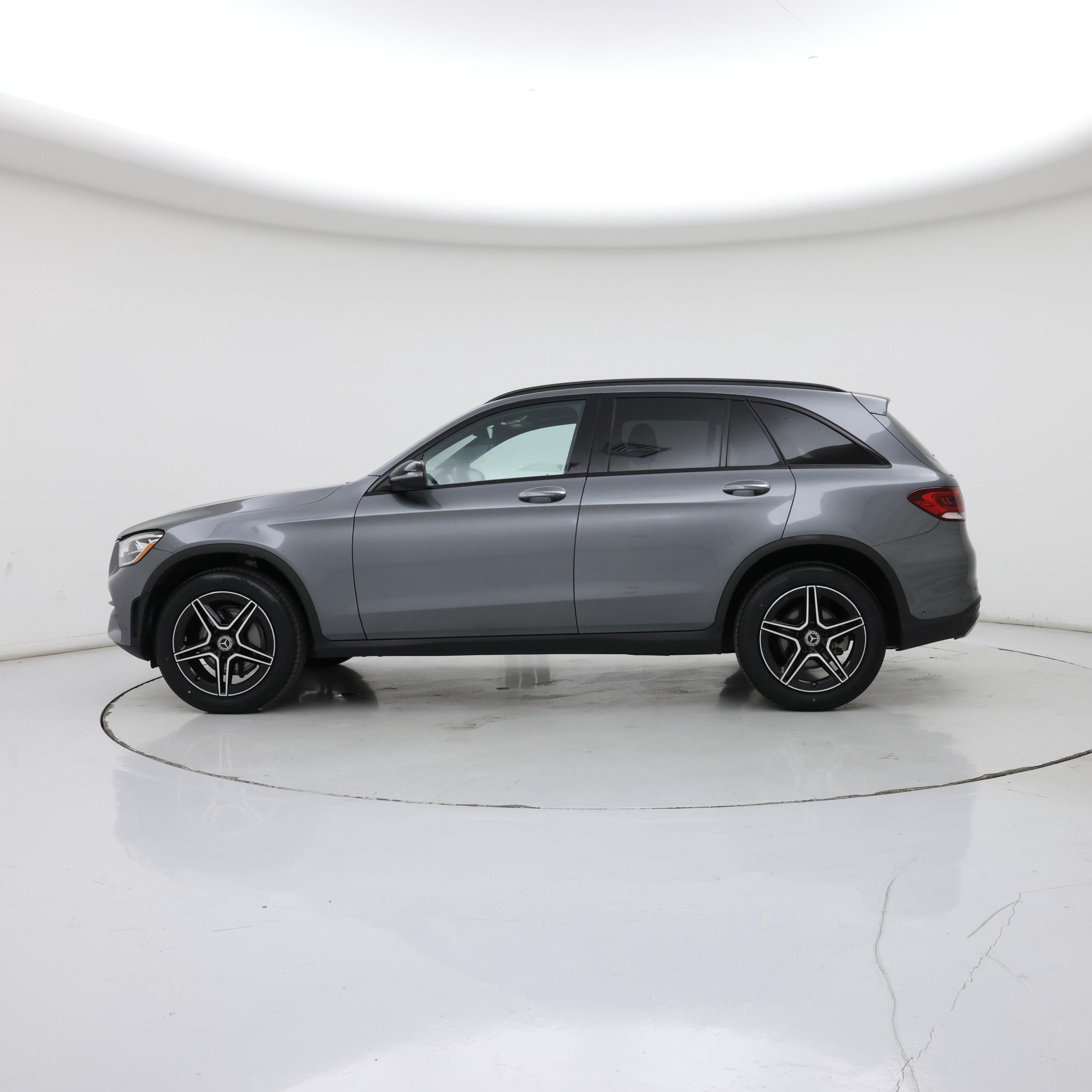 Thumbnail: 2021 Mercedes-Benz GLC - 3