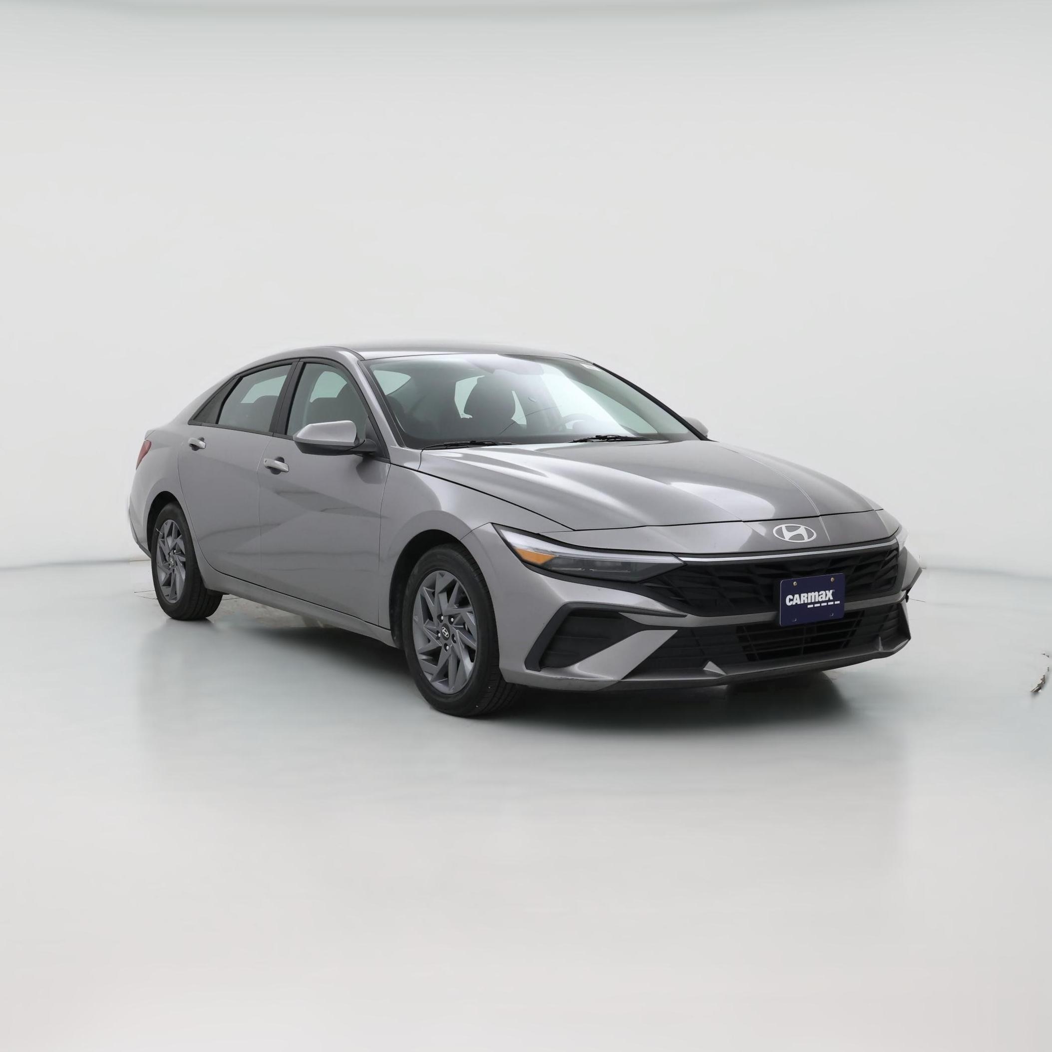 Thumbnail: 2024 Hyundai Elantra - 1