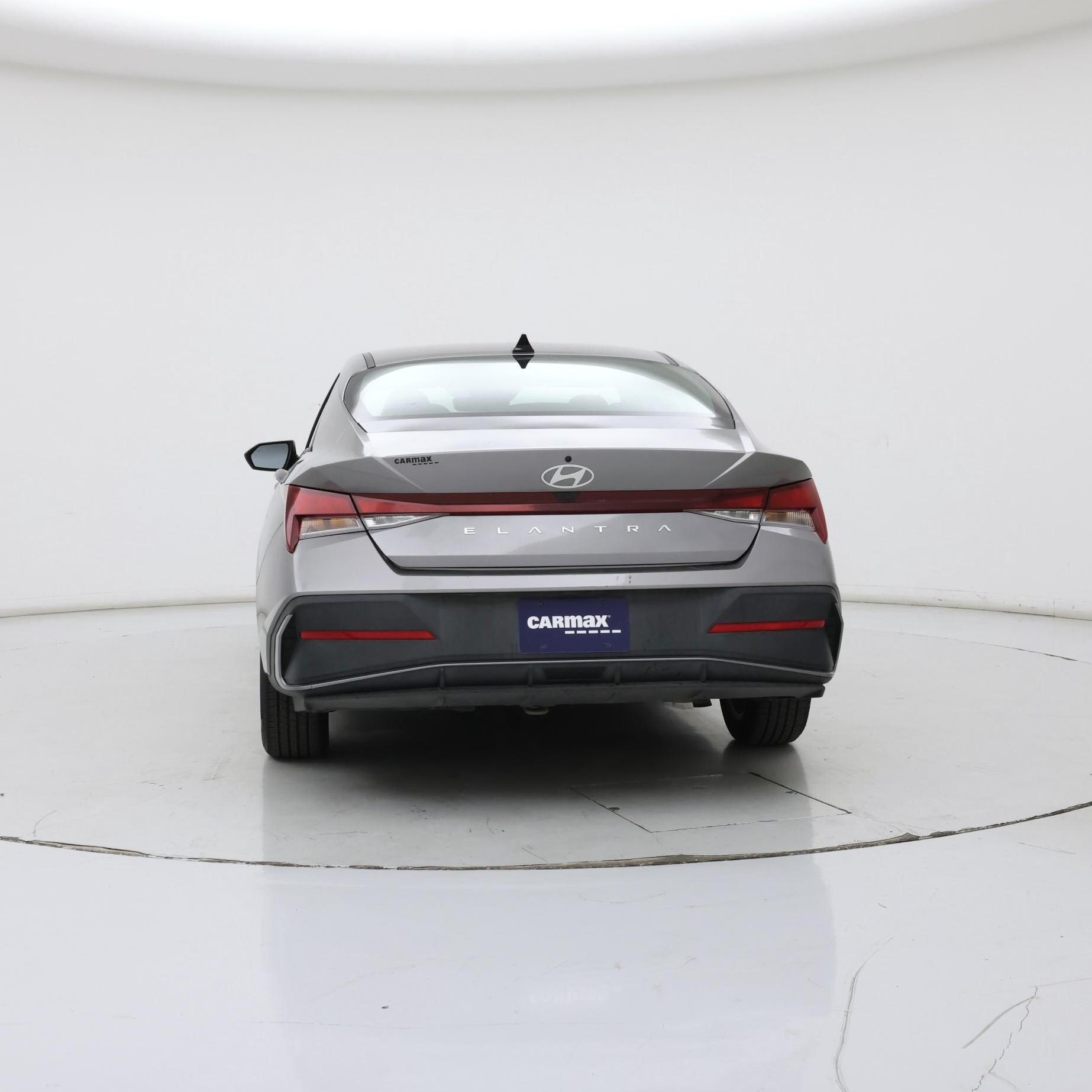 Thumbnail: 2024 Hyundai Elantra - 6