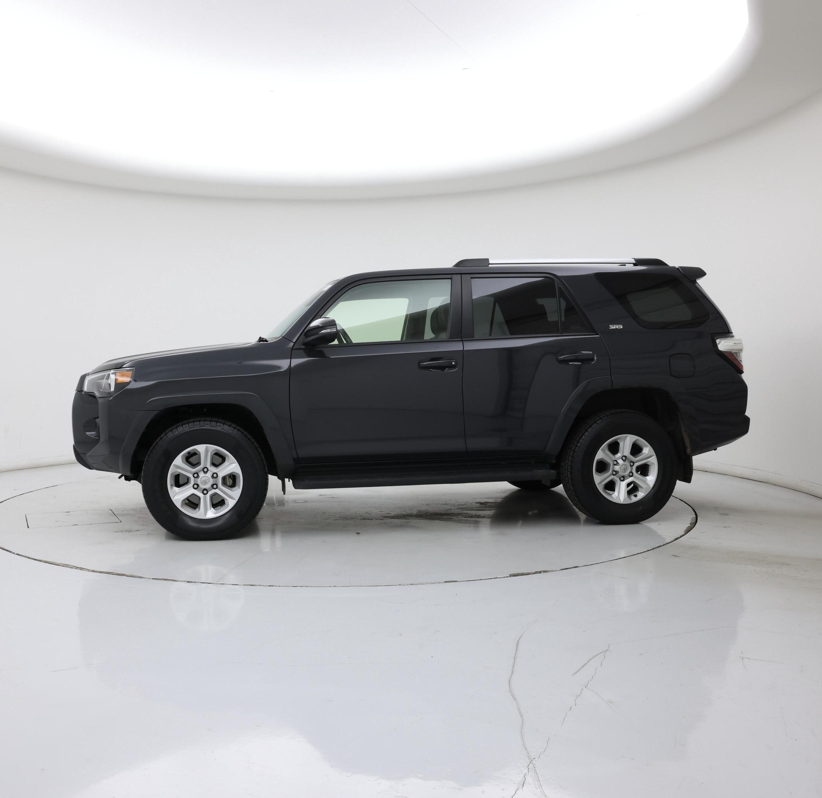 Thumbnail: 2024 Toyota 4Runner - 3