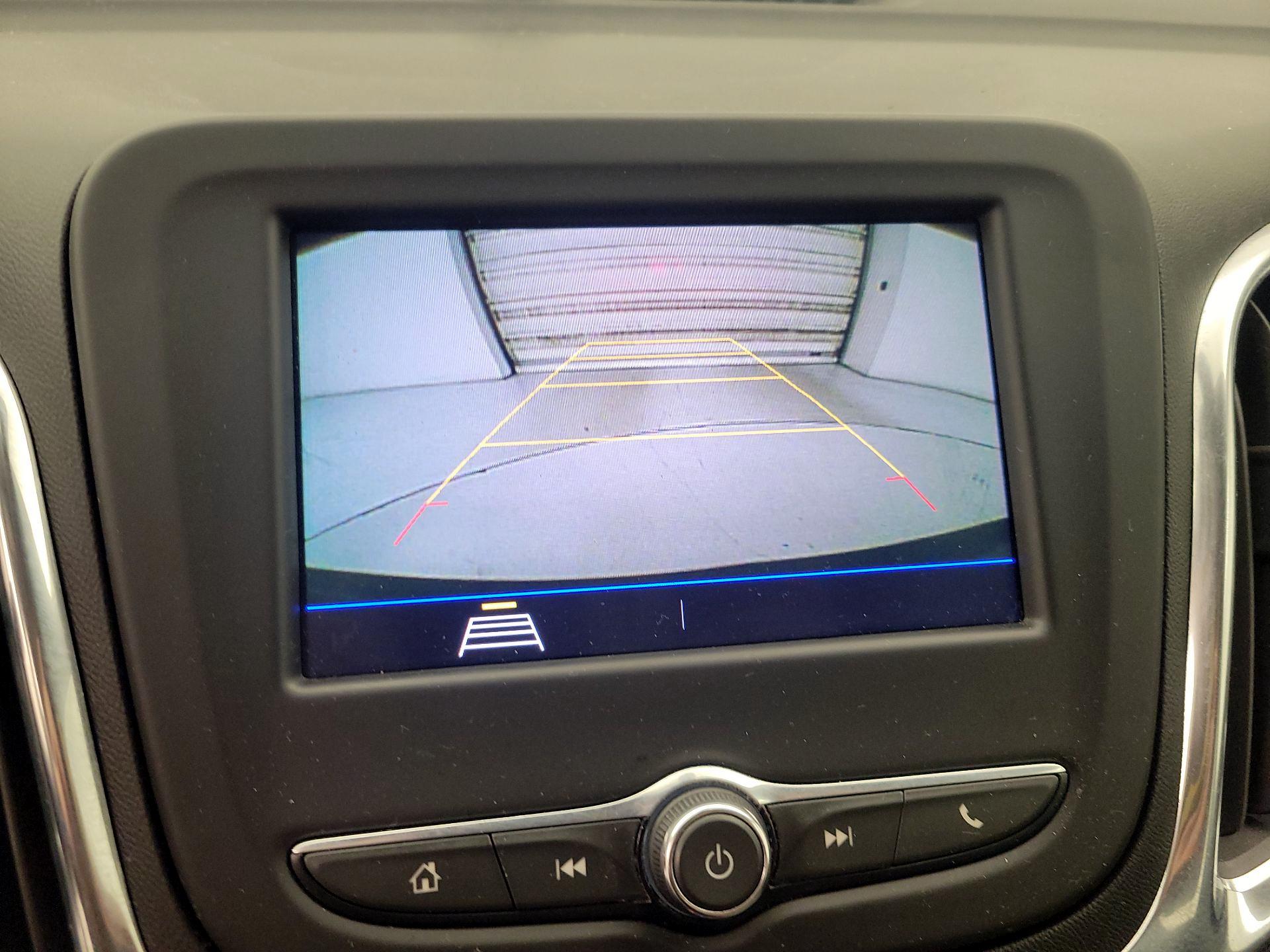Thumbnail: 2021 Chevrolet Equinox - 14