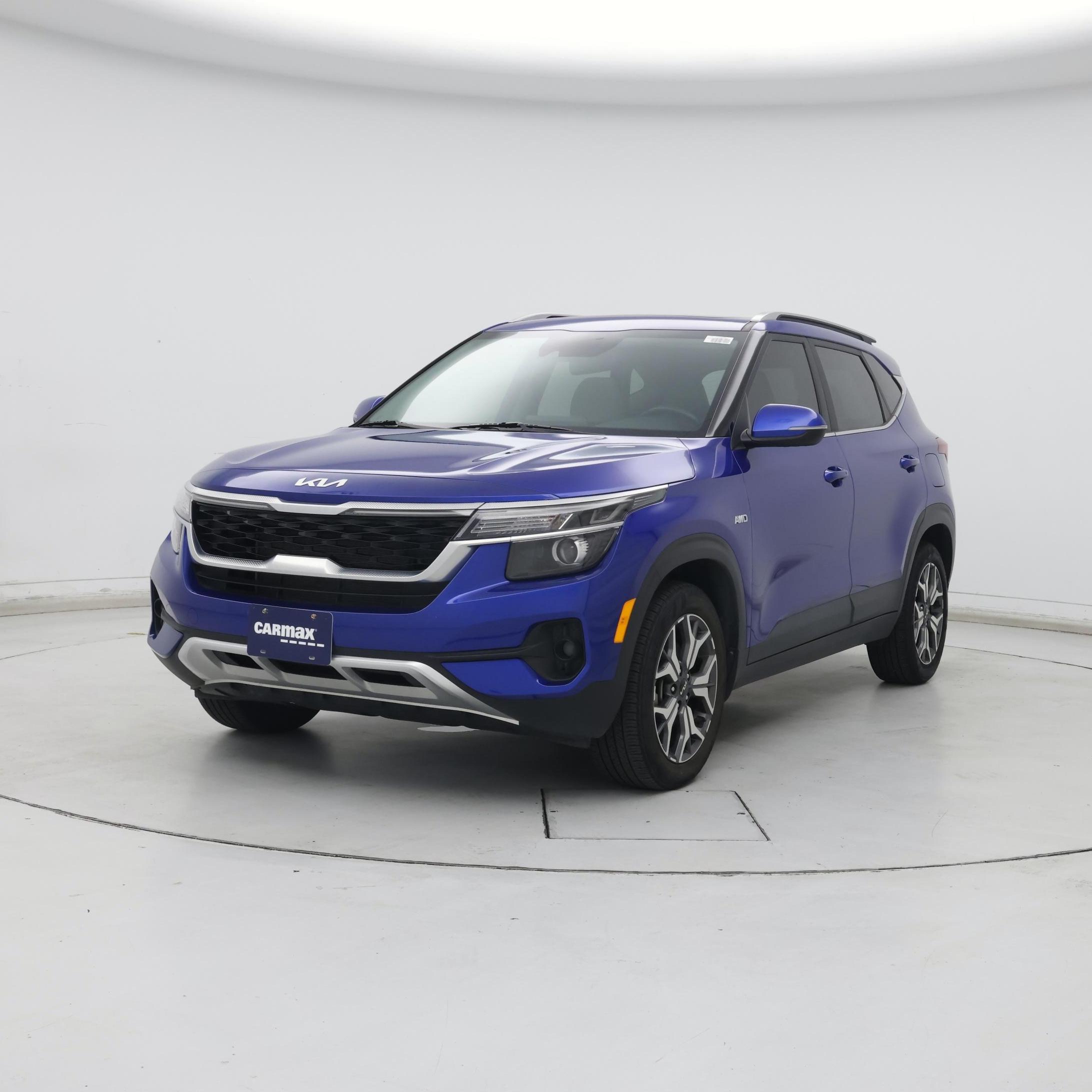 Thumbnail: 2022 Kia Seltos - 4
