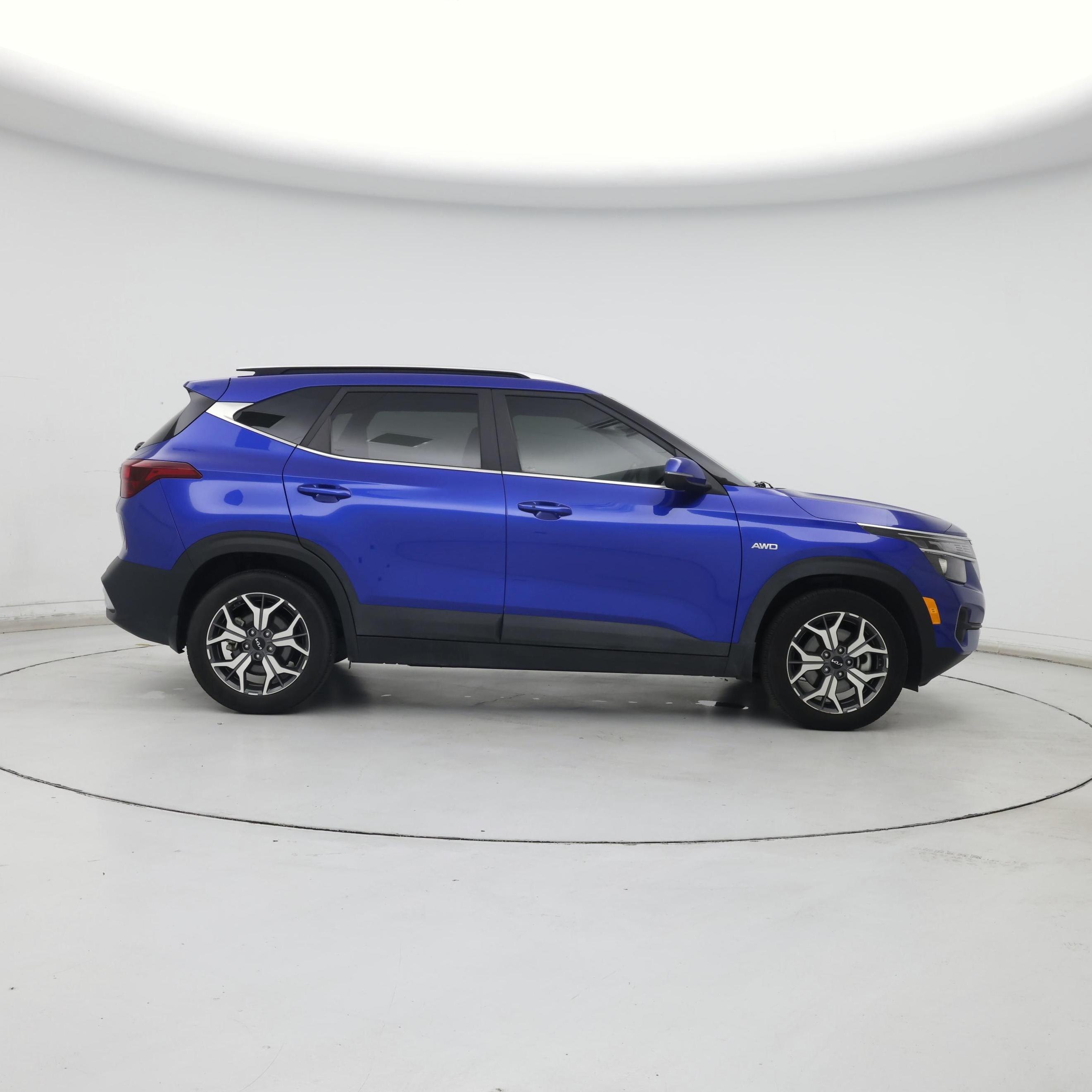 Thumbnail: 2022 Kia Seltos - 7
