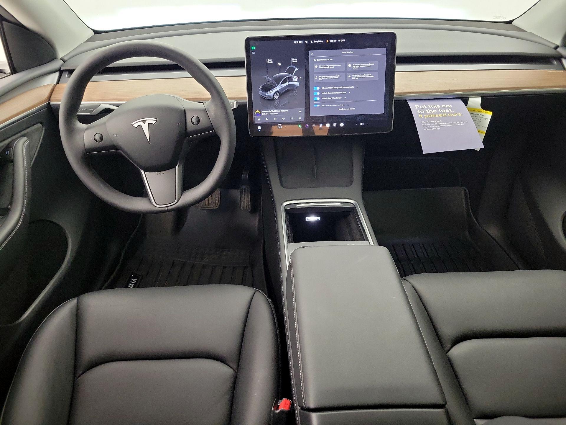 Thumbnail: 2024 Tesla Model Y - 9