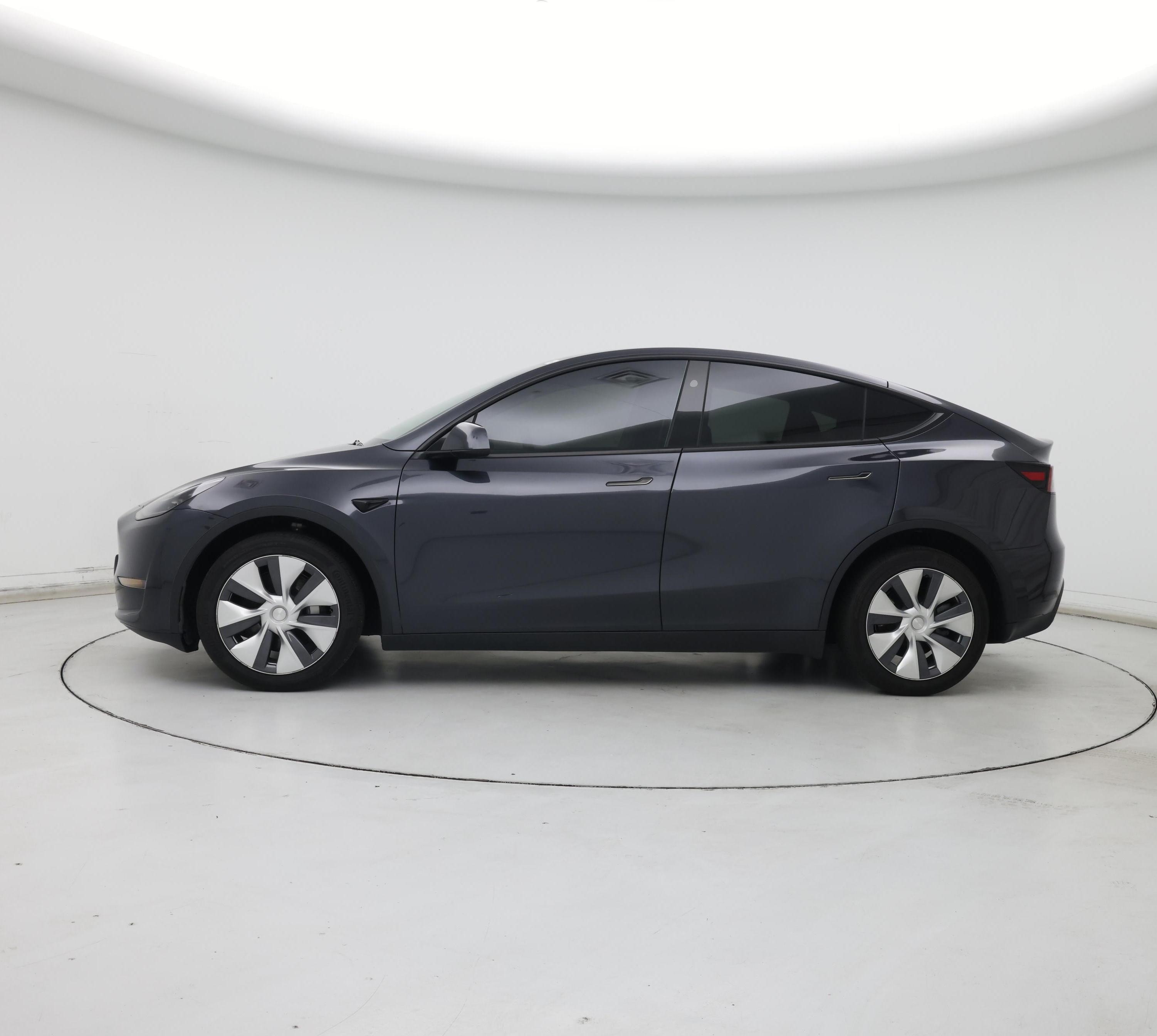 Thumbnail: 2024 Tesla Model Y - 3