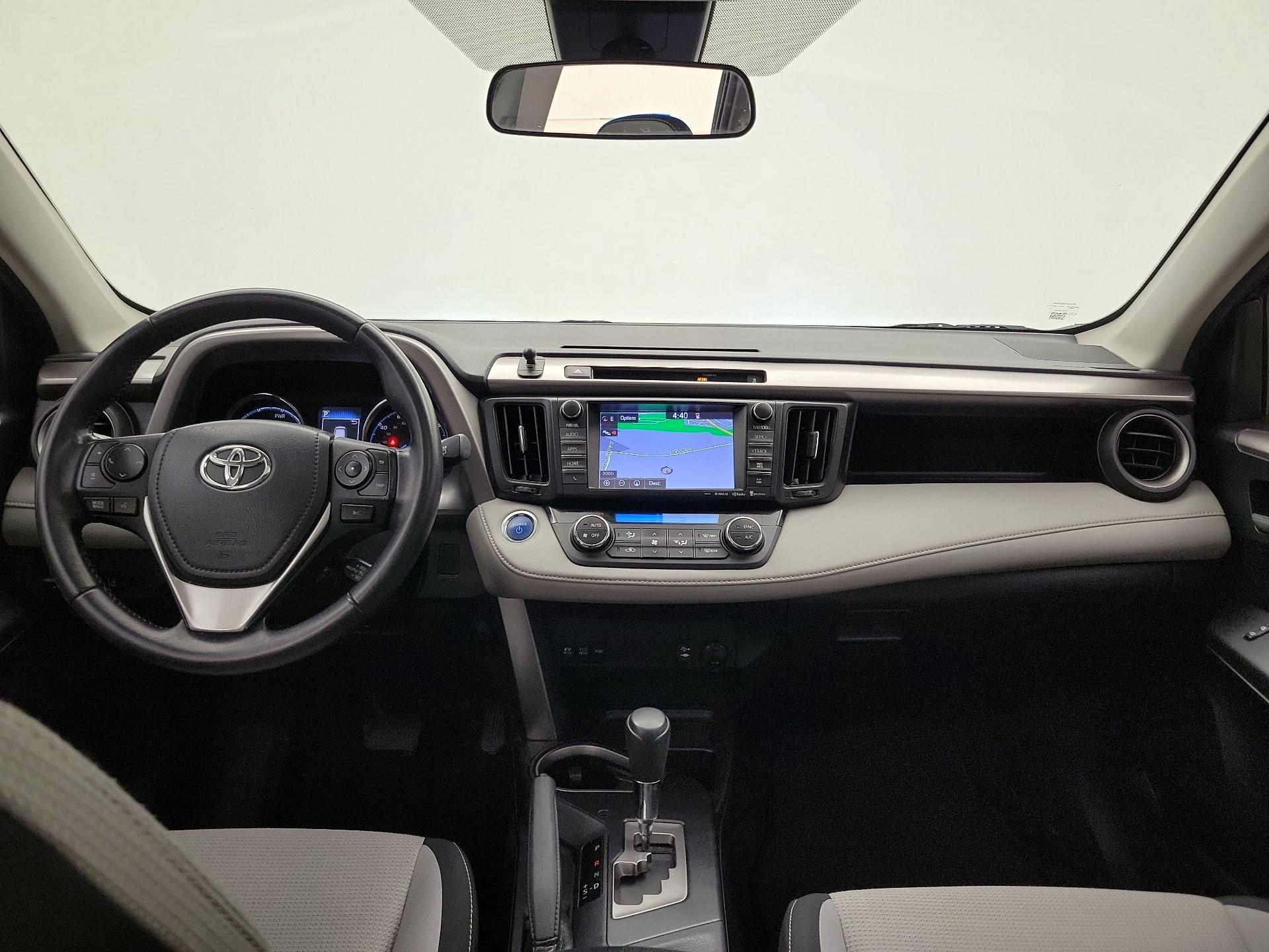 Thumbnail: 2016 Toyota RAV4 - 9