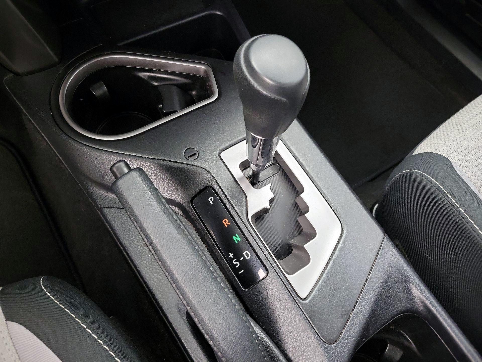 Thumbnail: 2016 Toyota RAV4 - 18