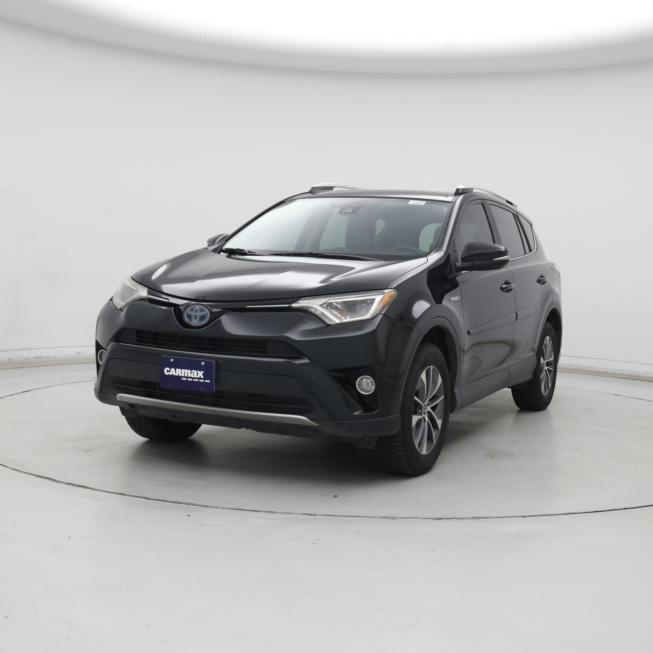 Thumbnail: 2016 Toyota RAV4 - 4