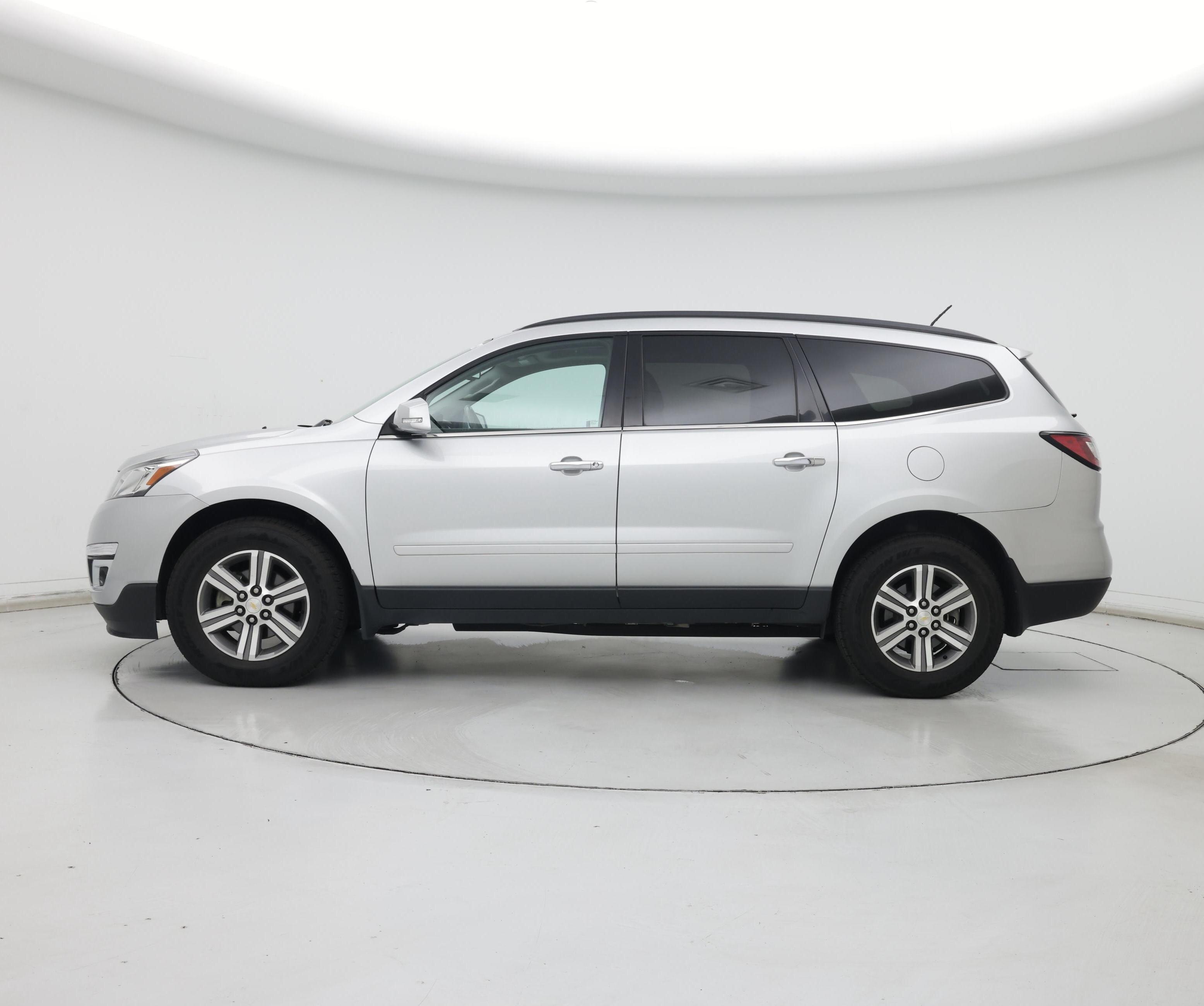 Thumbnail: 2015 Chevrolet Traverse - 3