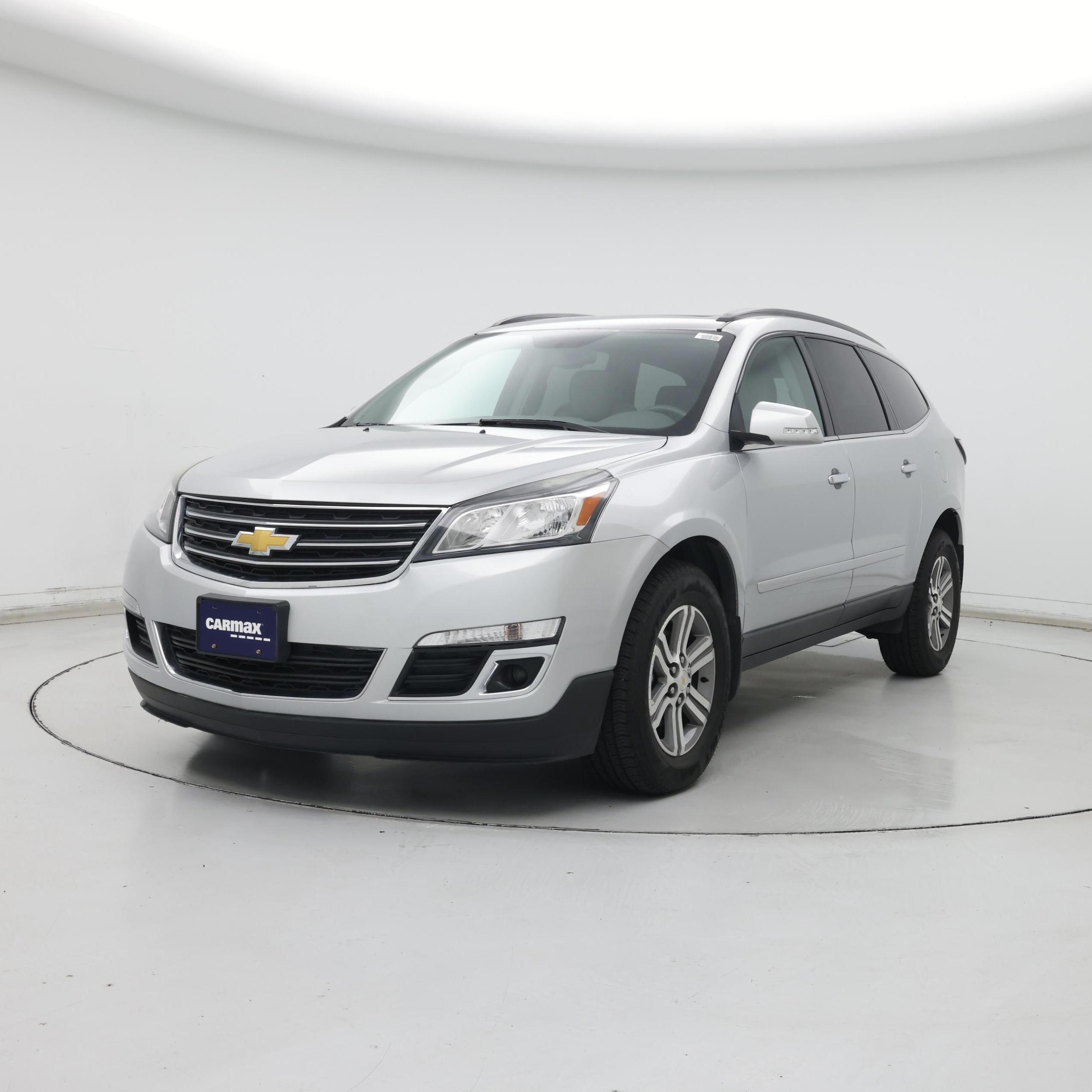 Thumbnail: 2015 Chevrolet Traverse - 4