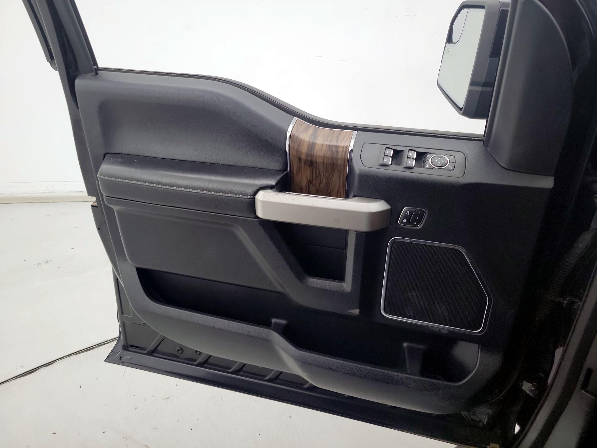 Thumbnail: 2019 Ford F-150 - 12