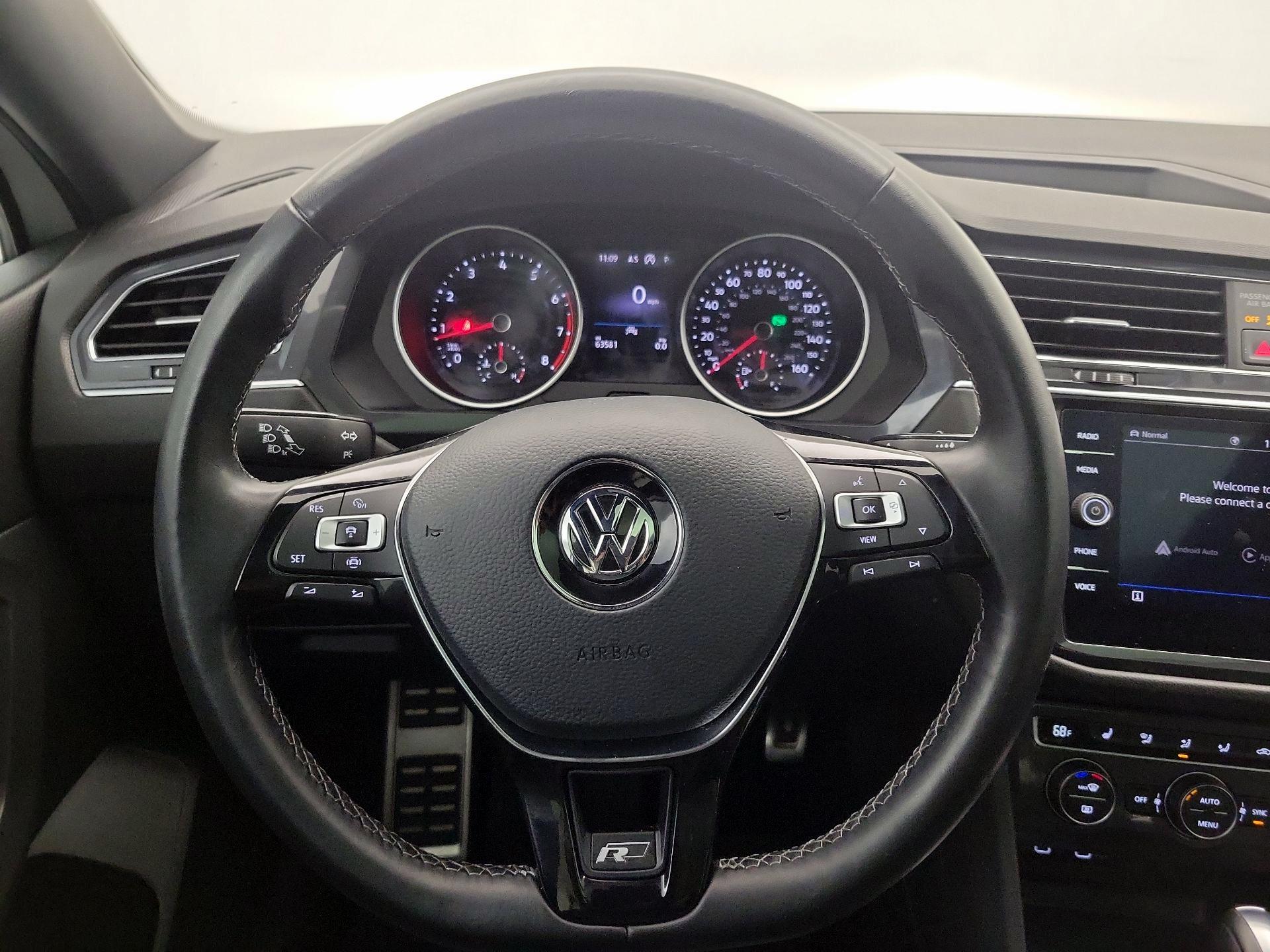 Thumbnail: 2021 Volkswagen Tiguan - 10