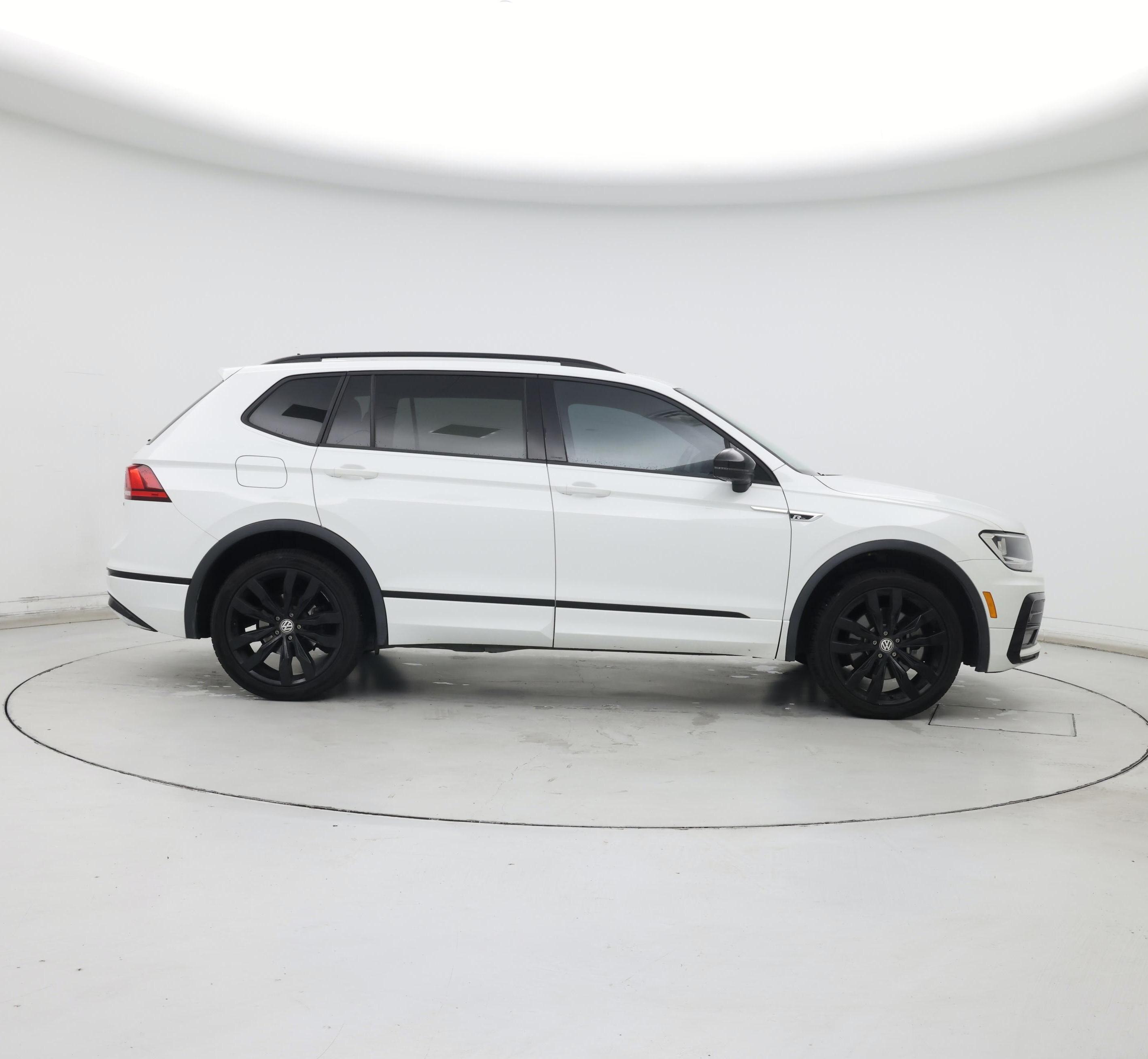 Thumbnail: 2021 Volkswagen Tiguan - 7