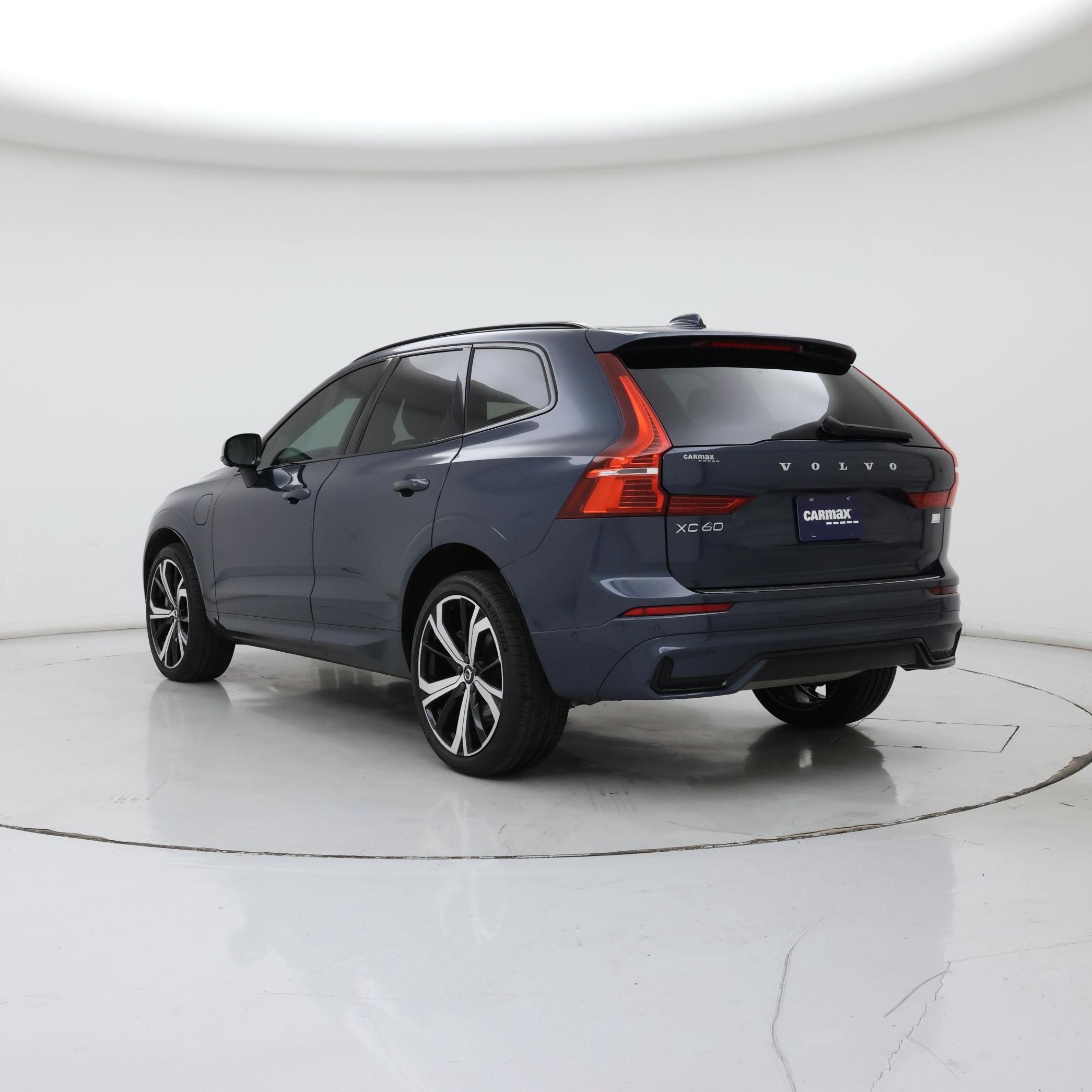 Thumbnail: 2022 Volvo XC60 - 2