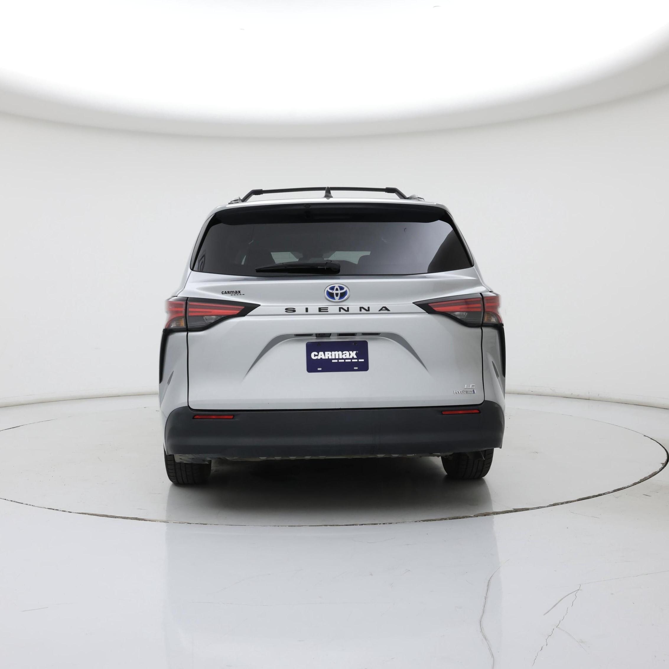 Thumbnail: 2022 Toyota Sienna - 6