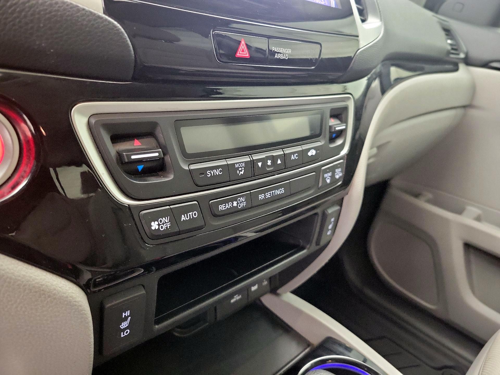 Thumbnail: 2019 Honda Ridgeline - 16