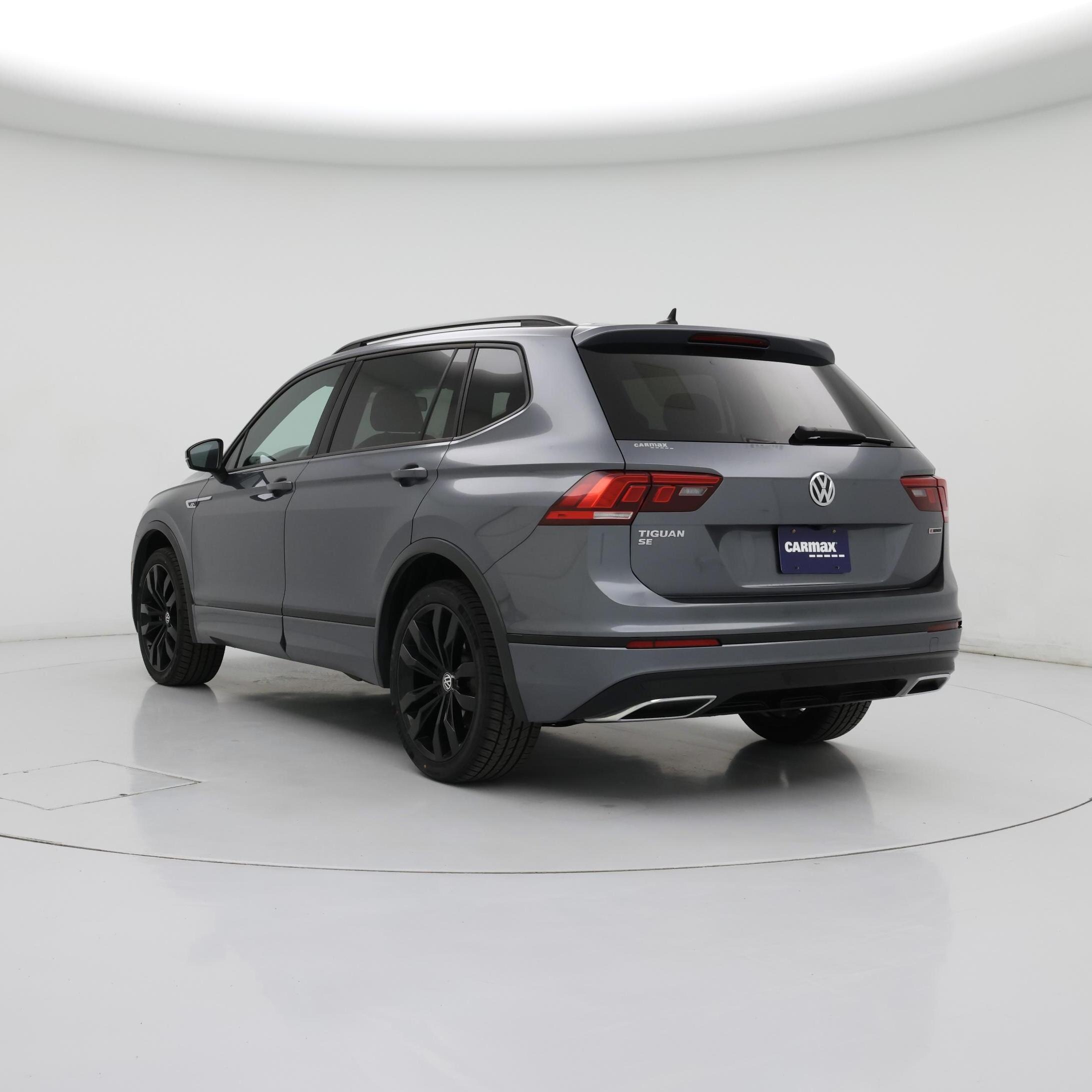 Thumbnail: 2021 Volkswagen Tiguan - 2