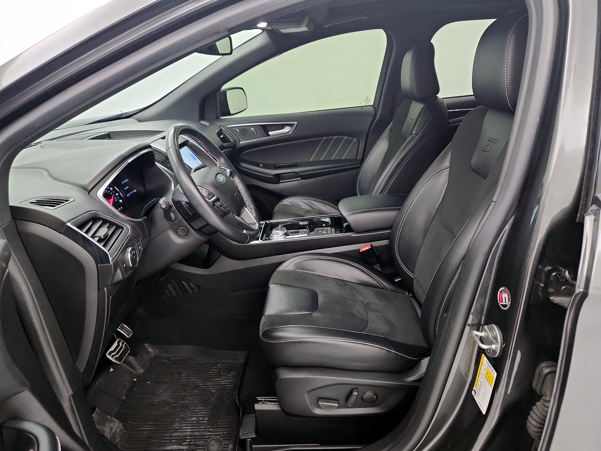 Thumbnail: 2020 Ford Edge - 11