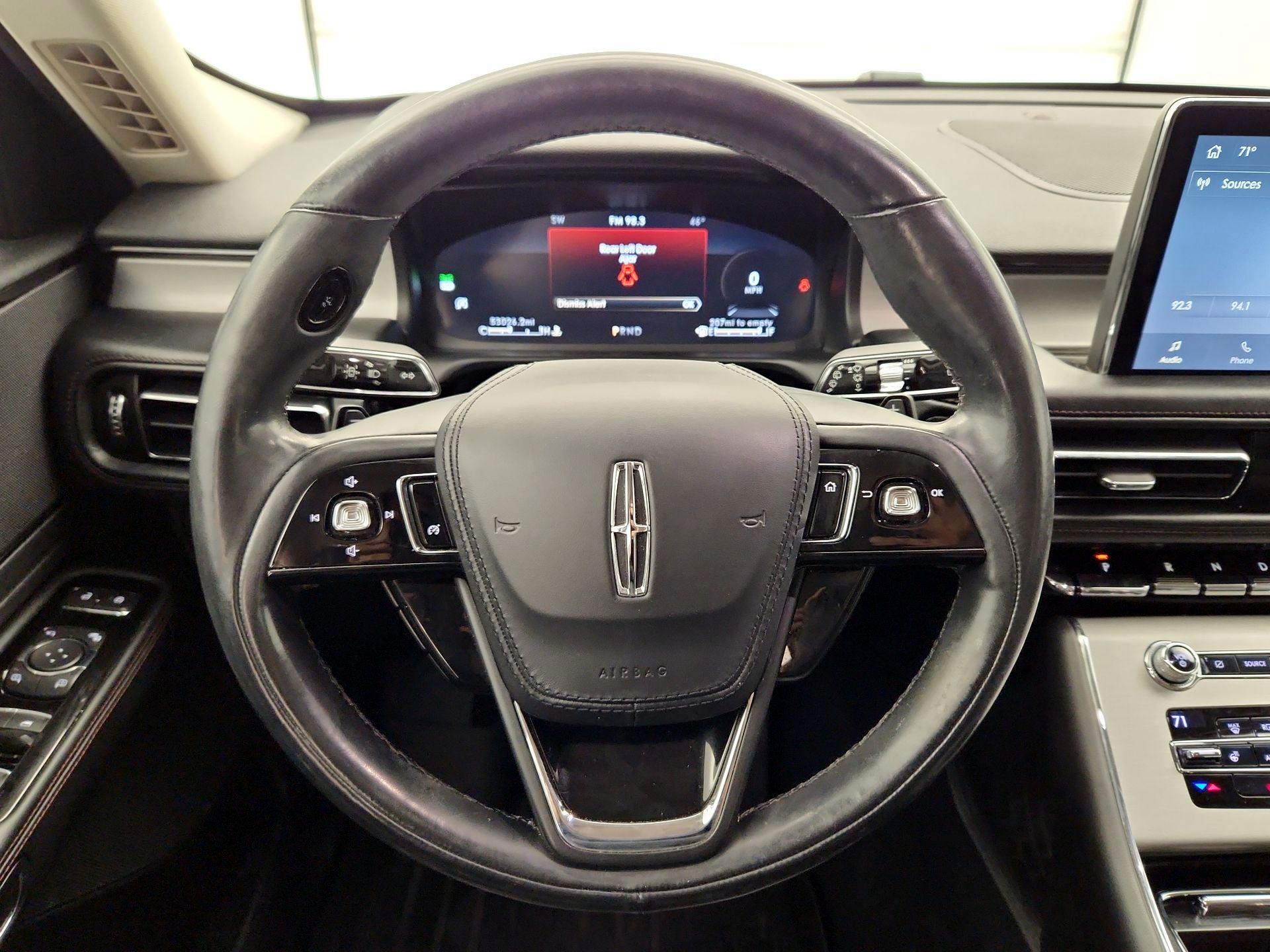 Thumbnail: 2020 Lincoln Aviator - 10