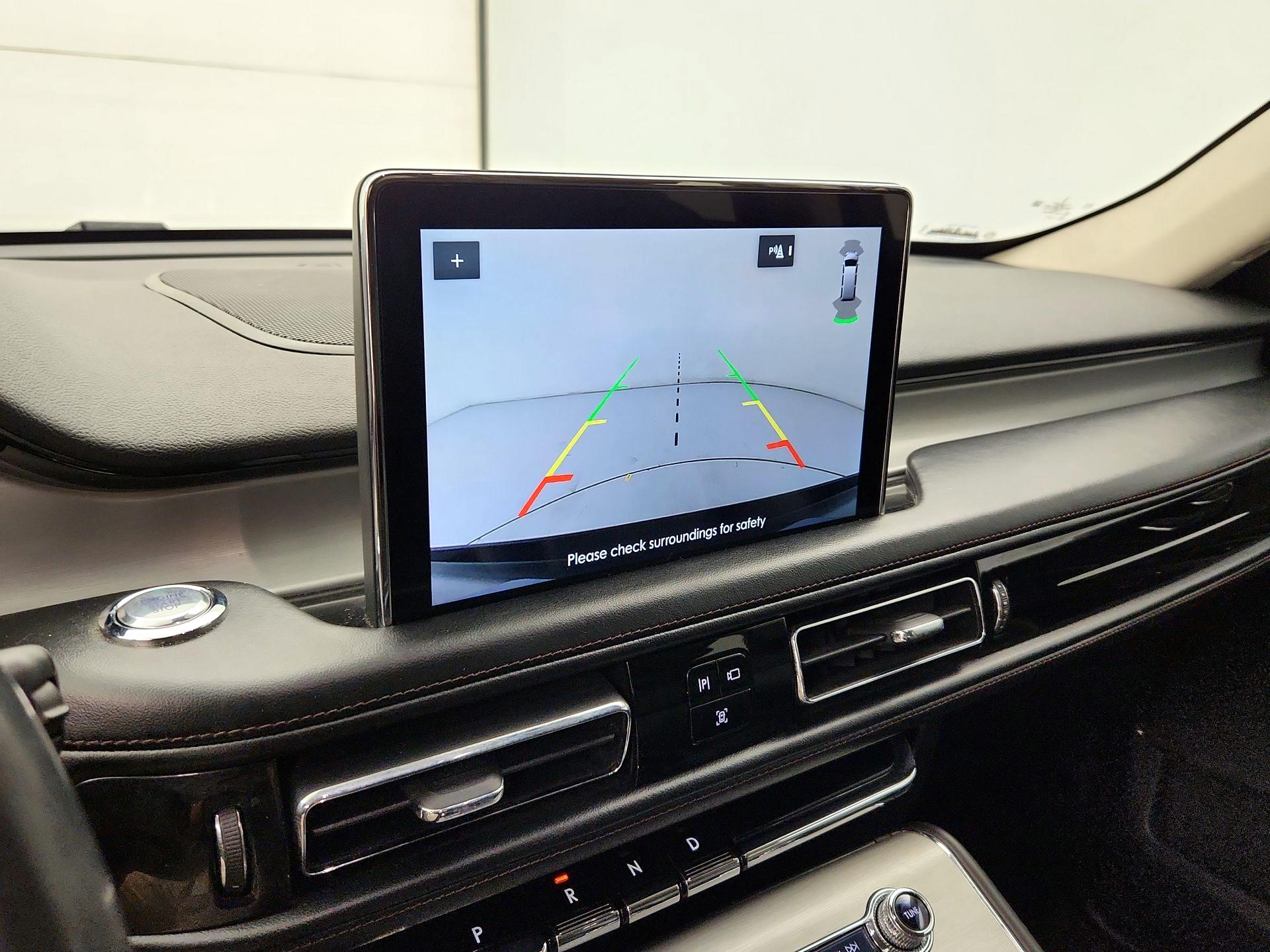 Thumbnail: 2020 Lincoln Aviator - 15