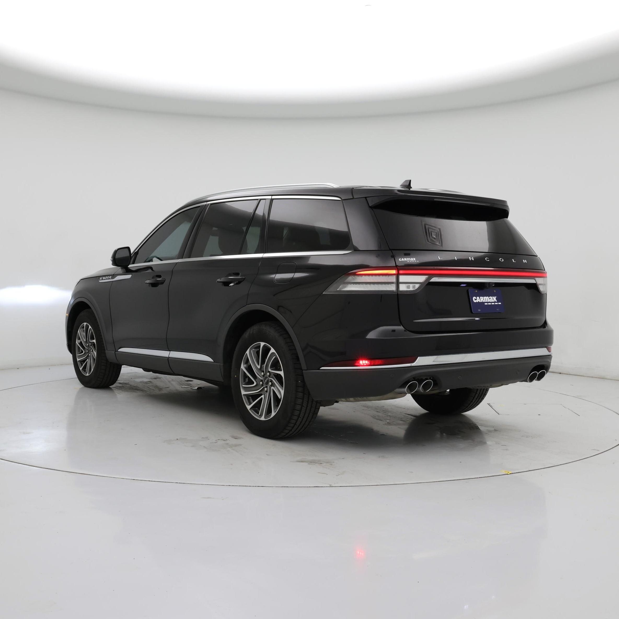 Thumbnail: 2020 Lincoln Aviator - 2