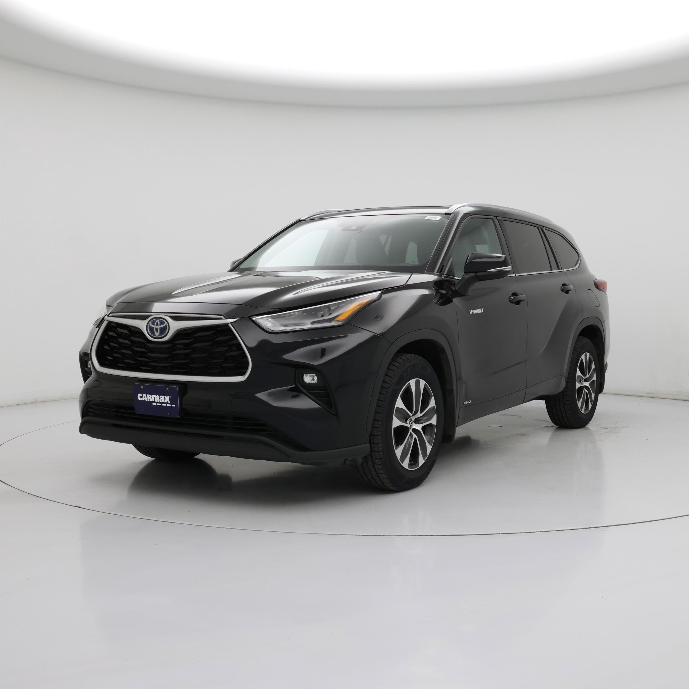 Thumbnail: 2021 Toyota Highlander - 4