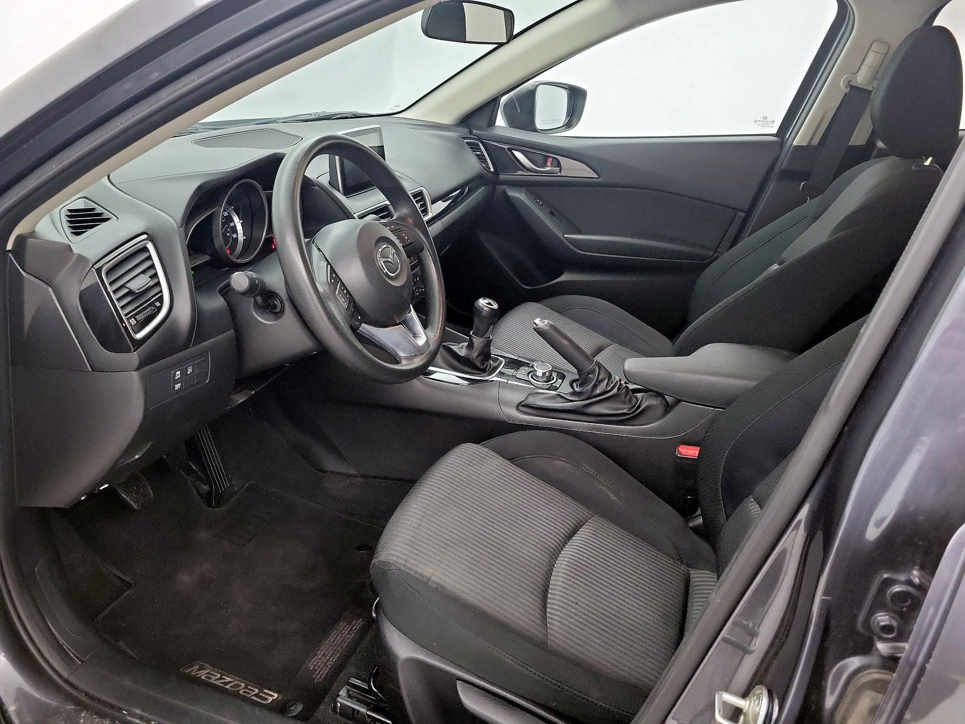 Thumbnail: 2016 Mazda Mazda3 - 11