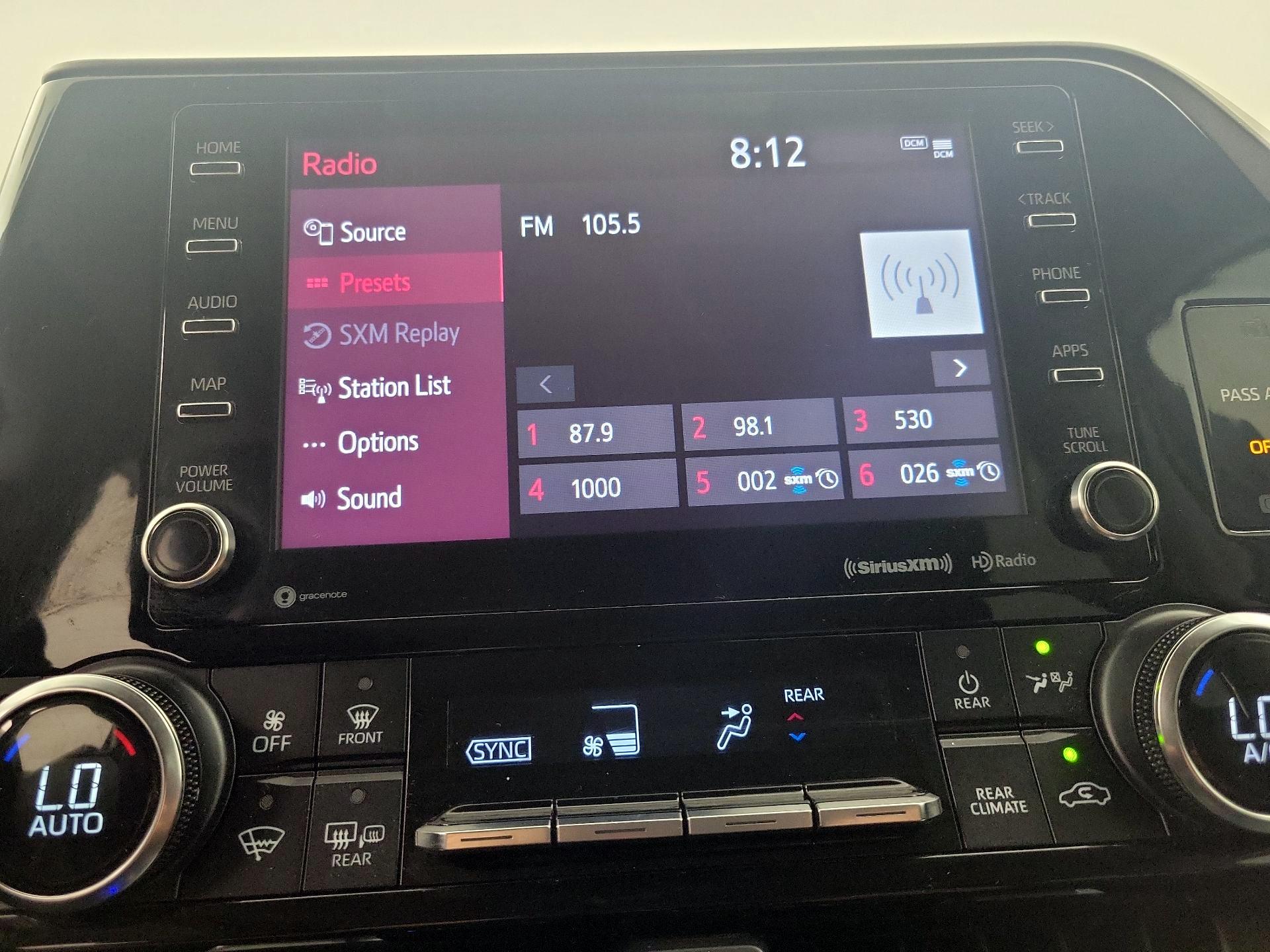 Thumbnail: 2022 Toyota Highlander - 15