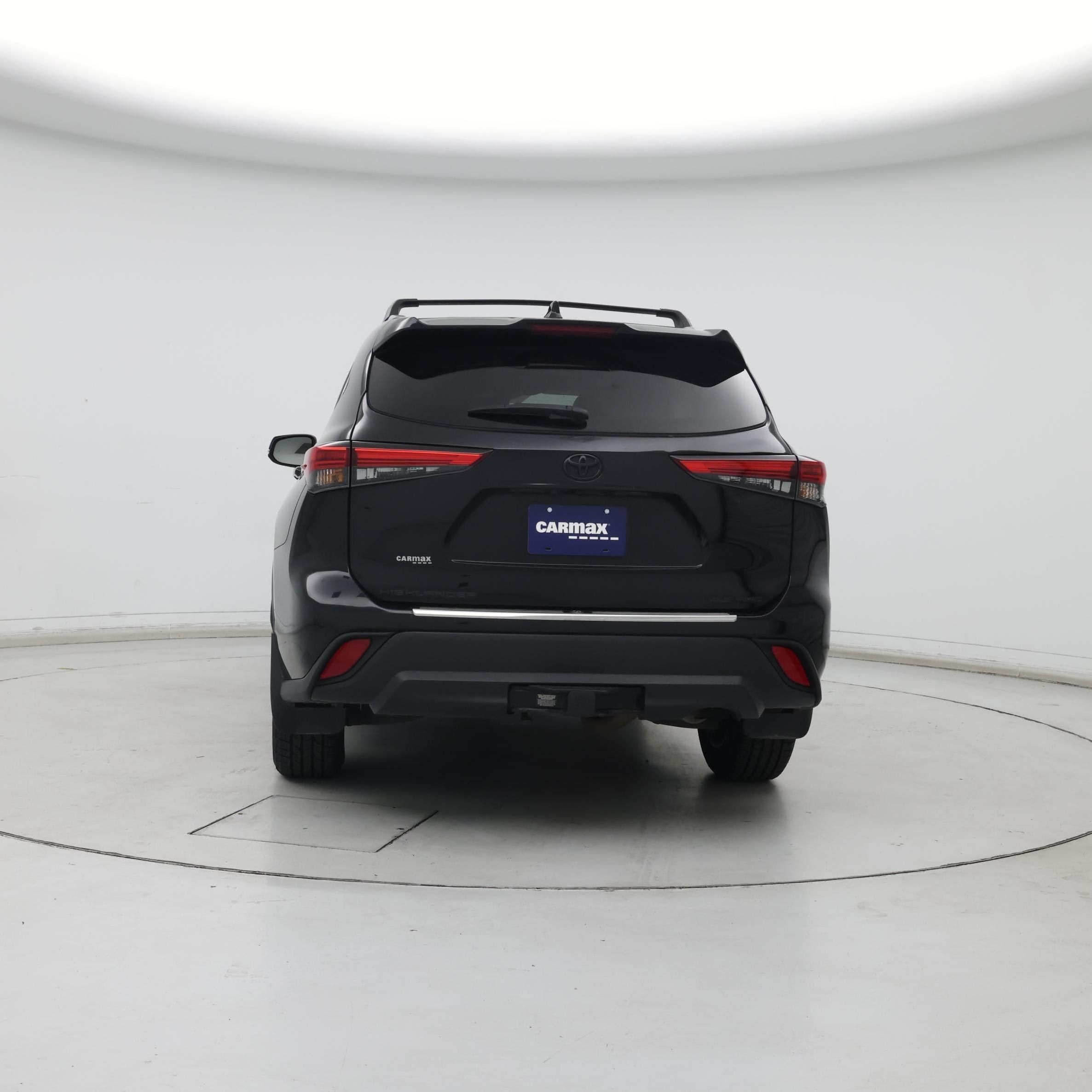 Thumbnail: 2022 Toyota Highlander - 6