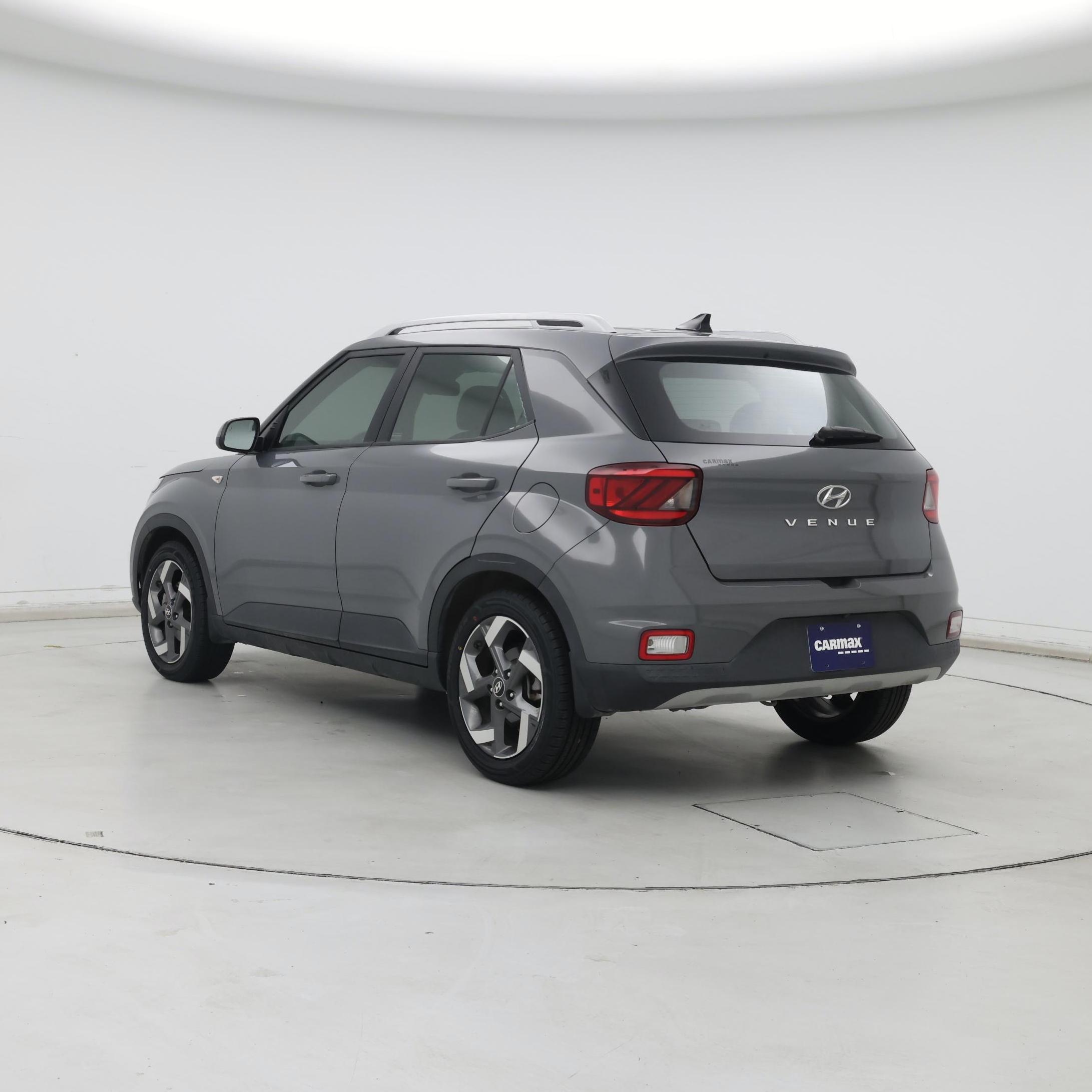 Thumbnail: 2022 Hyundai Venue - 2