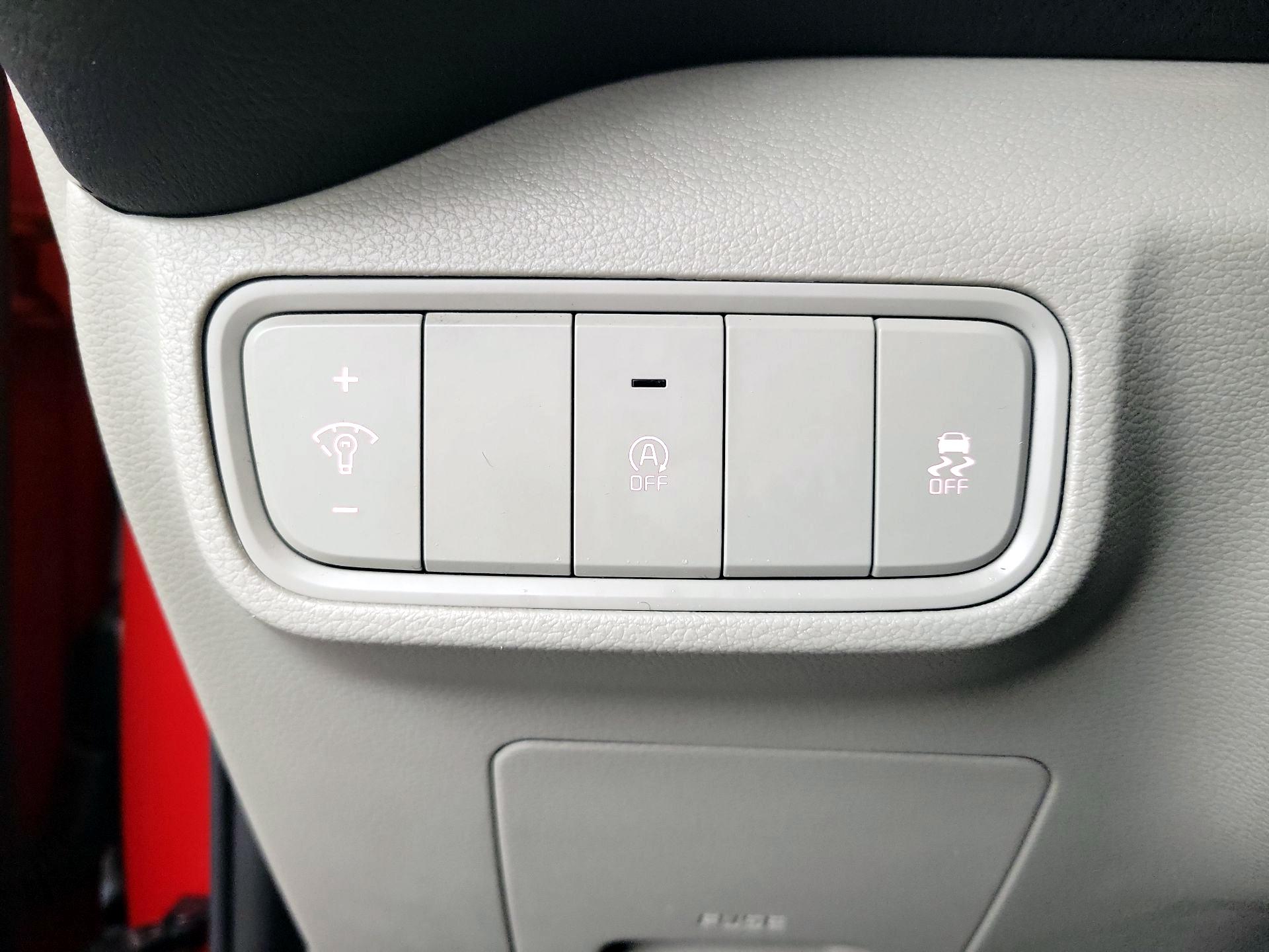 Thumbnail: 2020 Kia Soul - 13