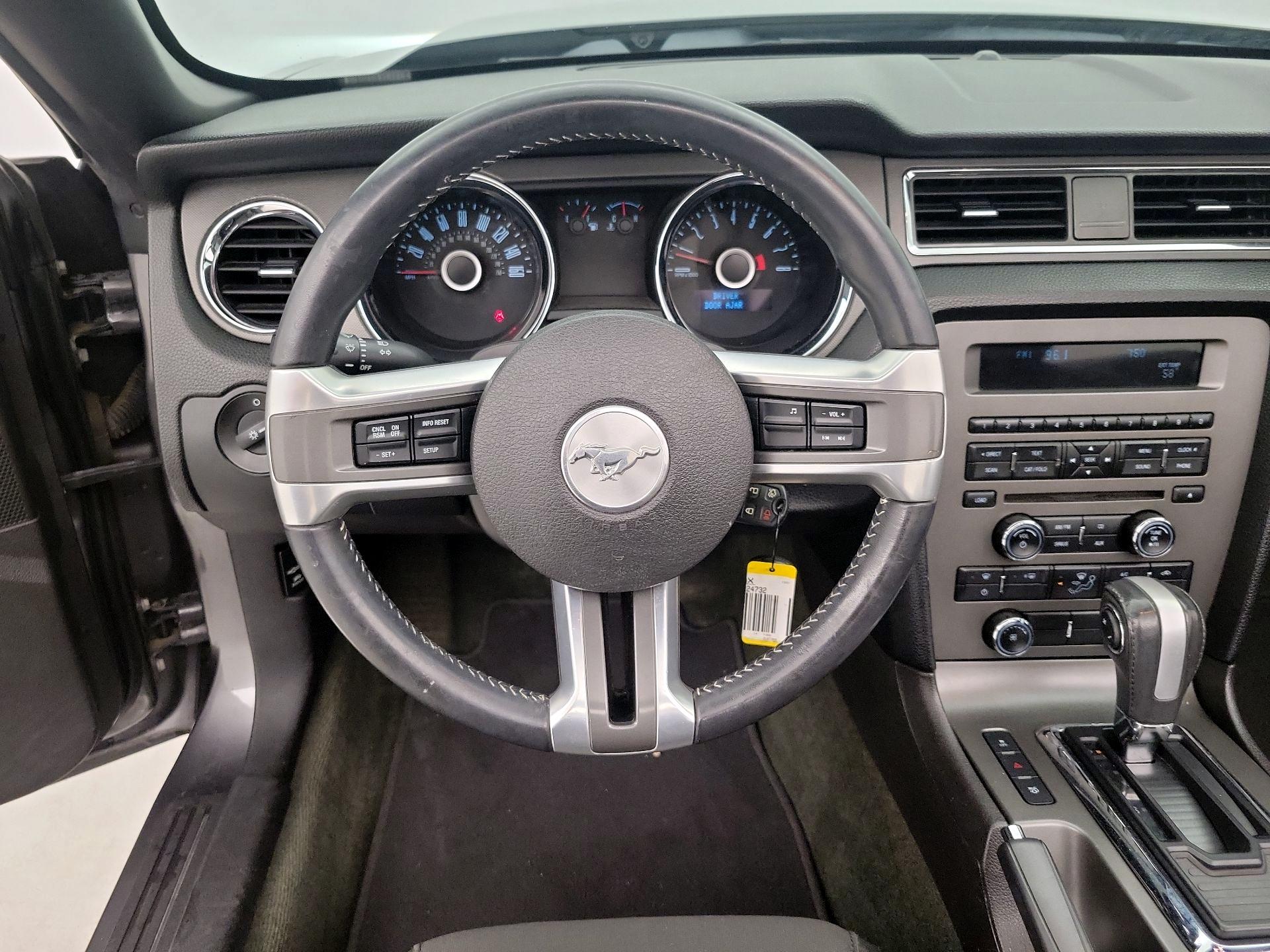Thumbnail: 2014 Ford Mustang - 10