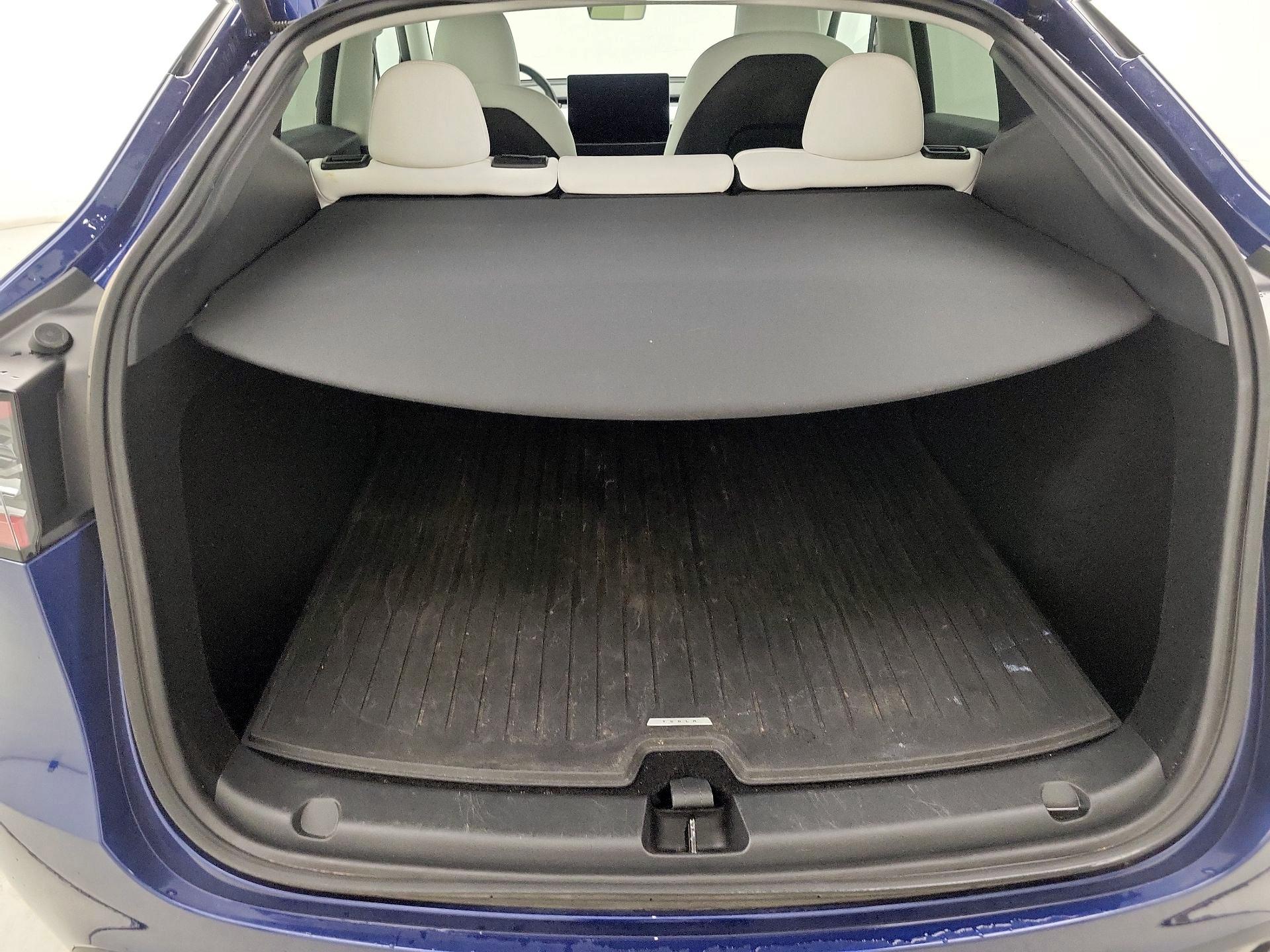 Thumbnail: 2025 Tesla Model Y - 20